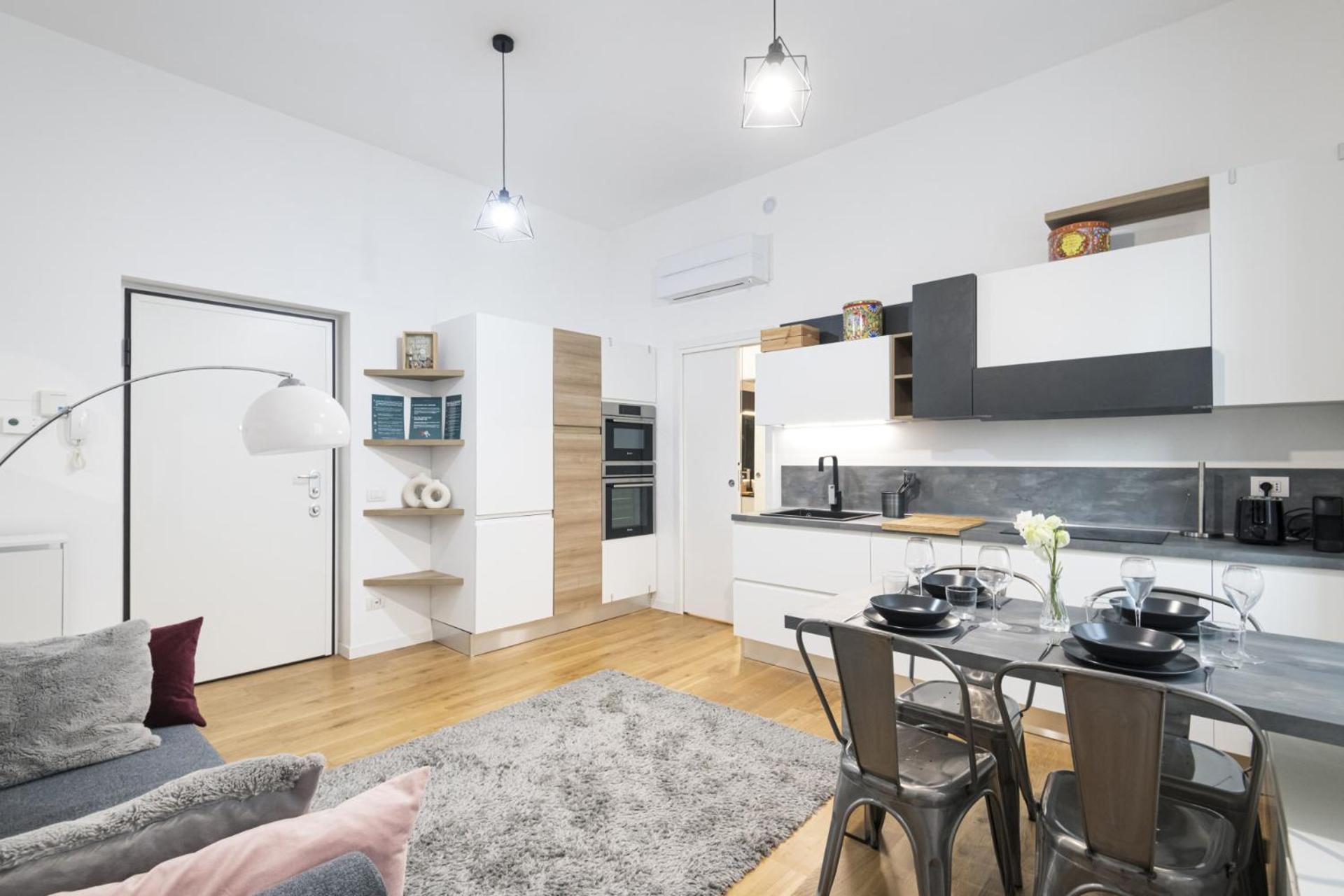 Easylife - Luminoso Bilocale In Life Appartamento