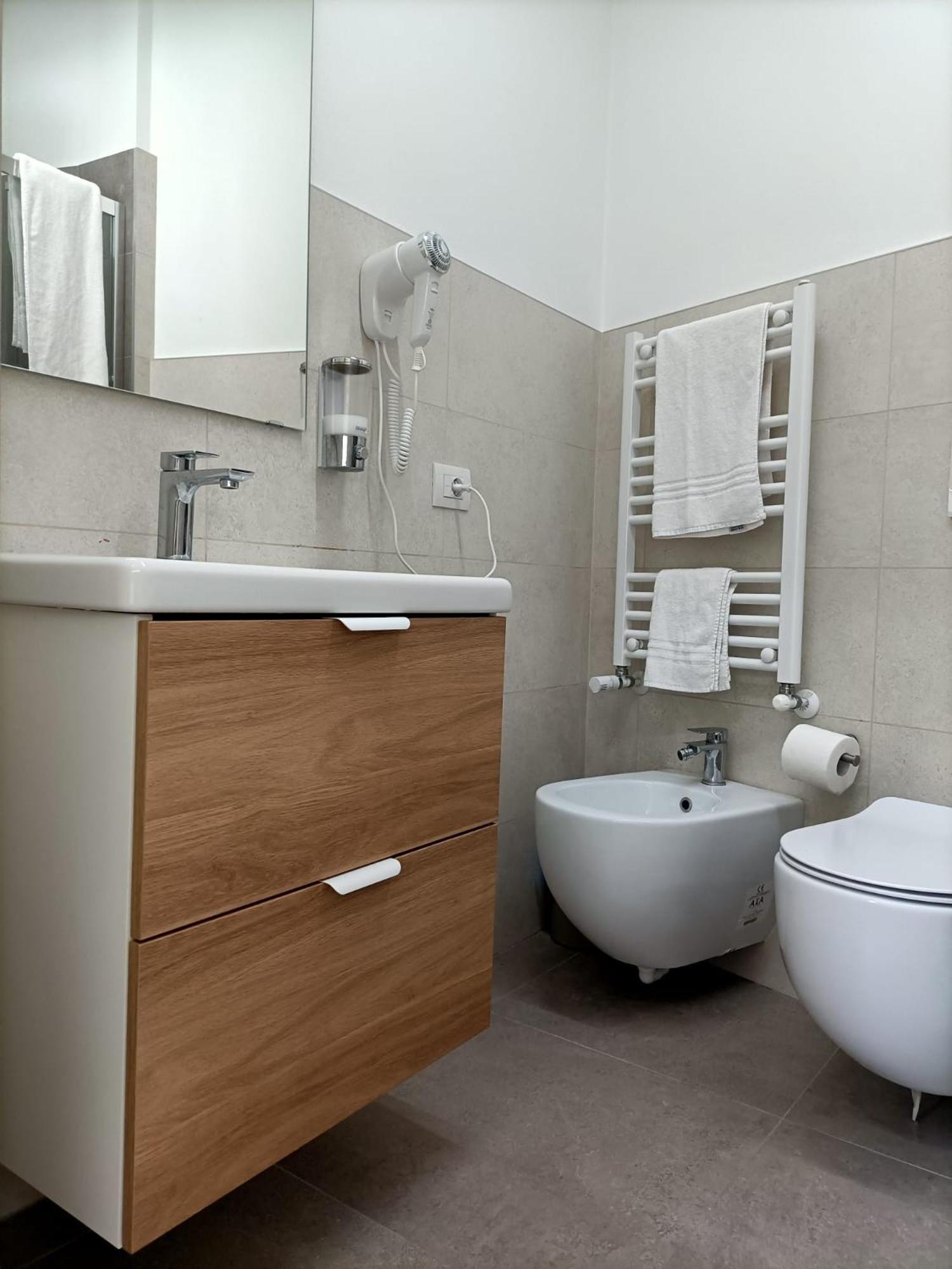 Parea House 5 Apartment Milan