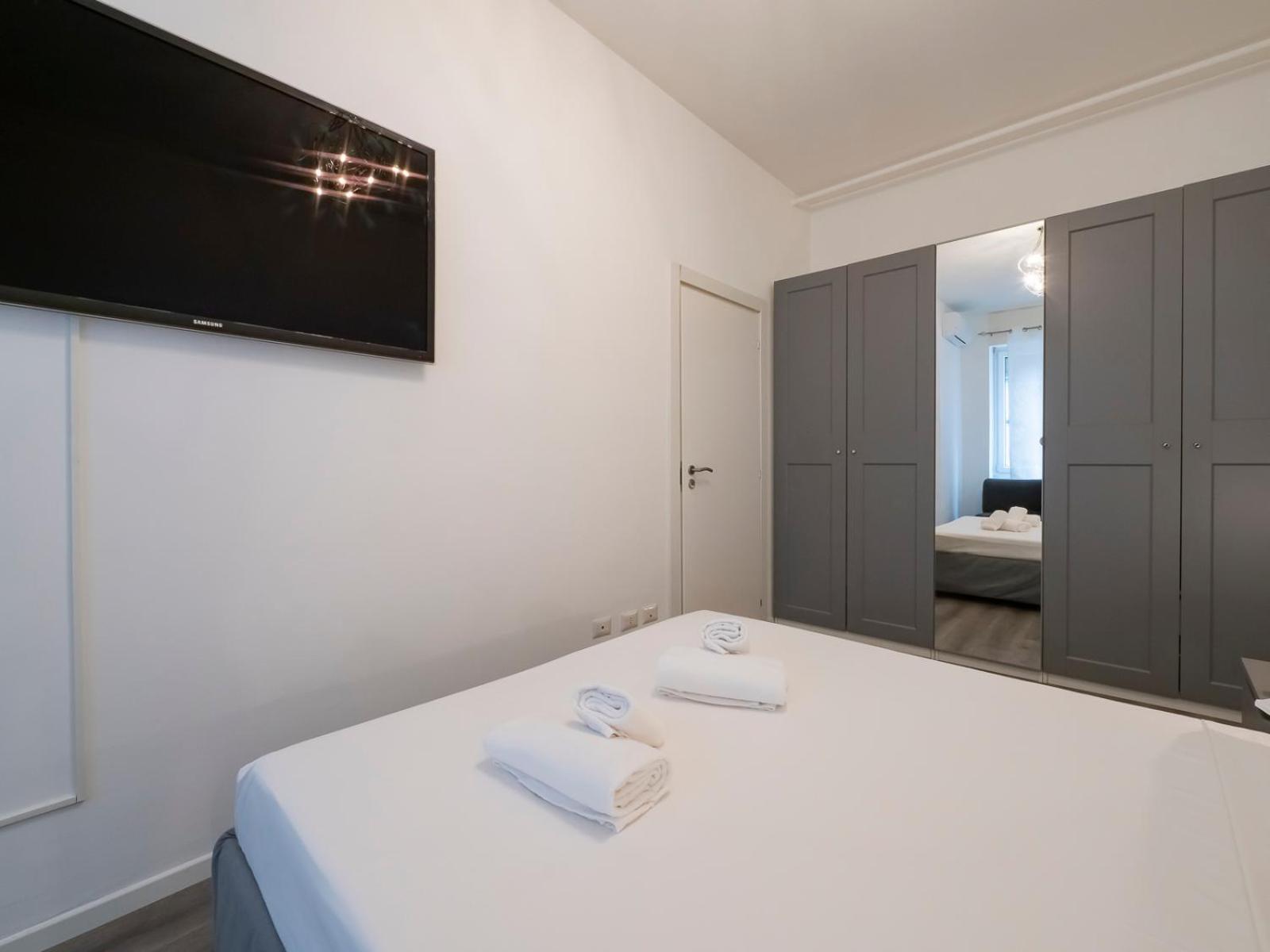 Apartment I Host - Melloni 34 *