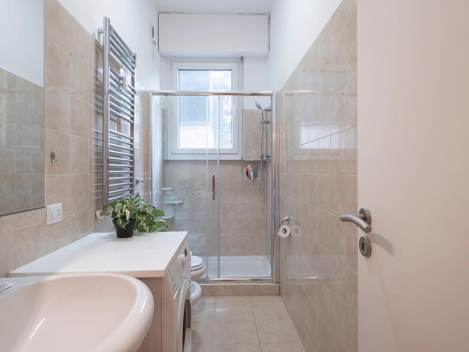 Apartment I Host - Melloni 34 Milan