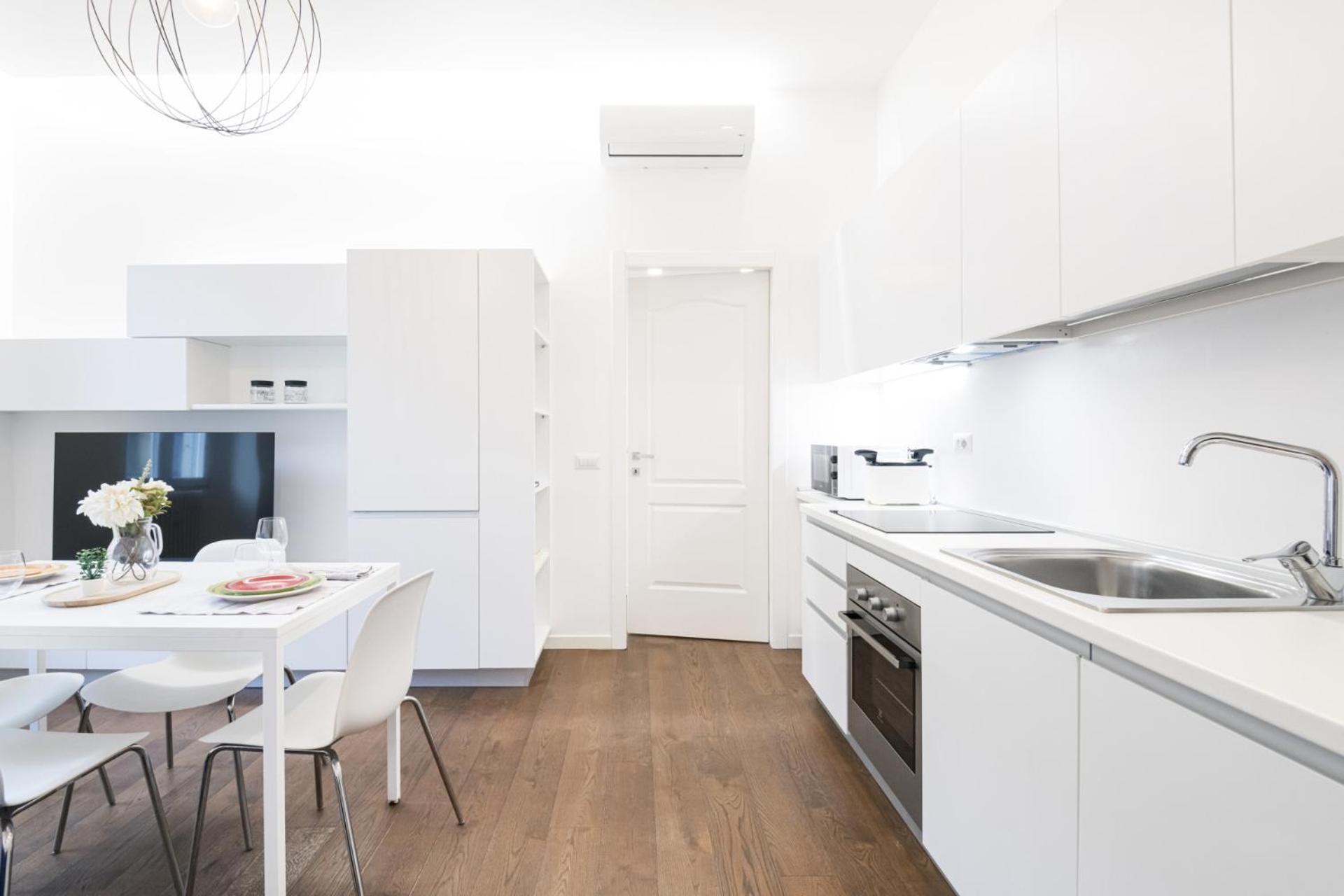 Appartement Easylife - Bilocale In Zona Centrale/lima *