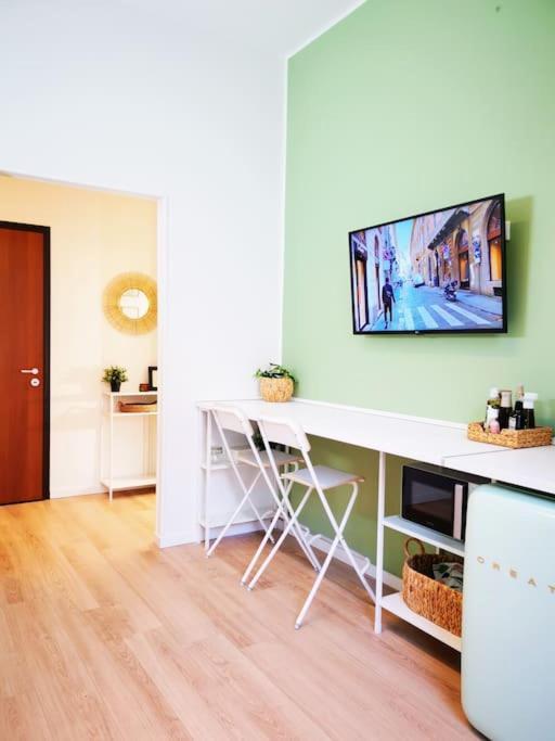 Sunny Flat 50 Meters From The Metro Appartamento Milano