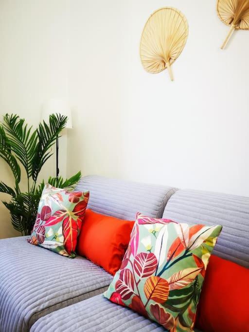 Sunny Flat 50 Meters From The Metro Appartamento