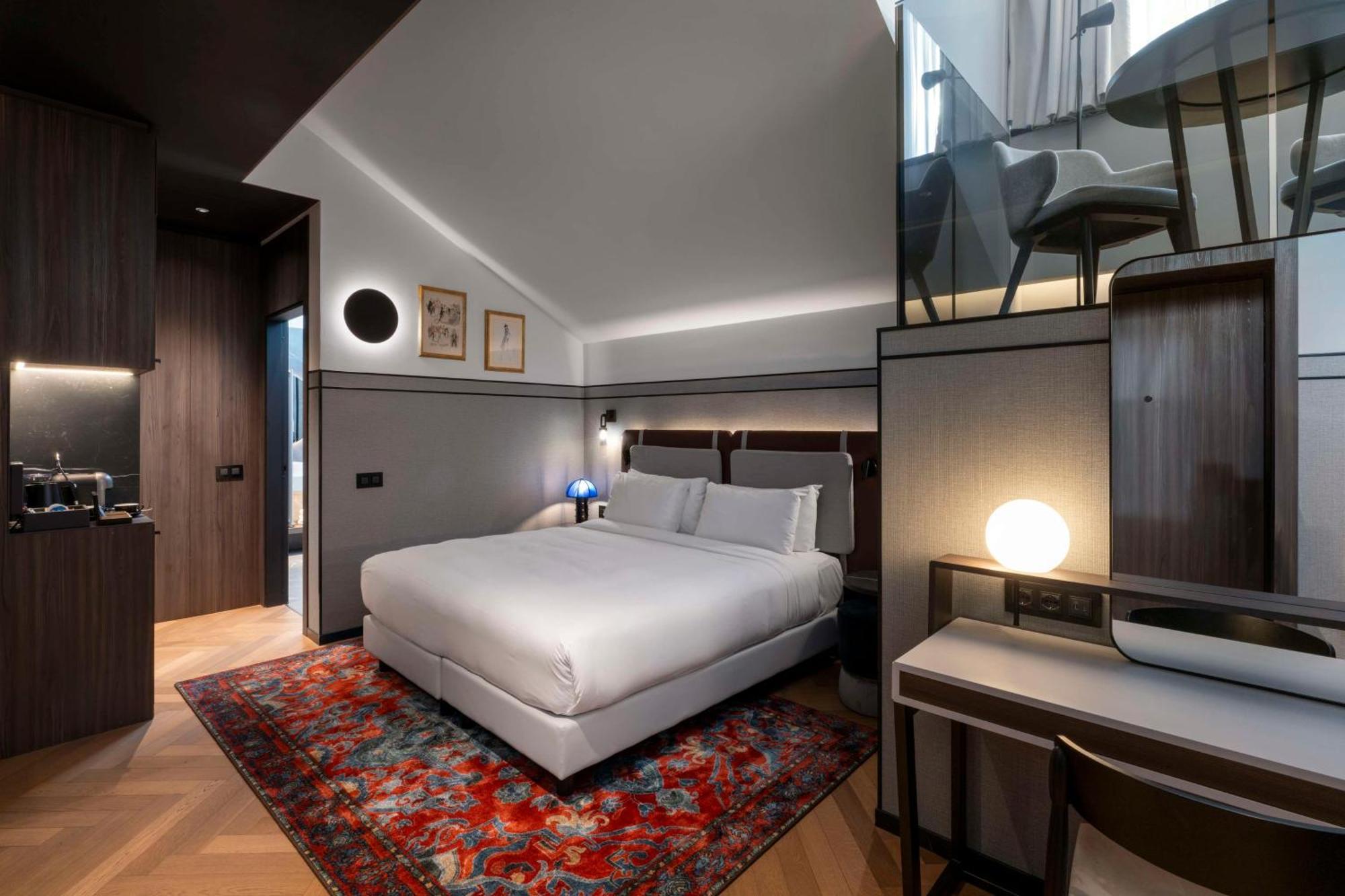 Radisson Collection Hotel, Palazzo Touring Club Hotel Mailand