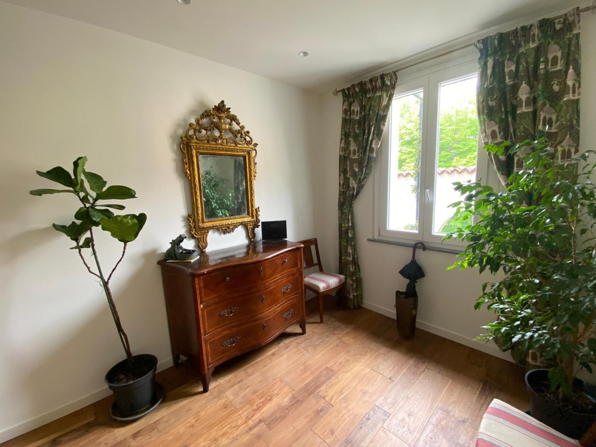 Sant Ambroeus & Apartment *