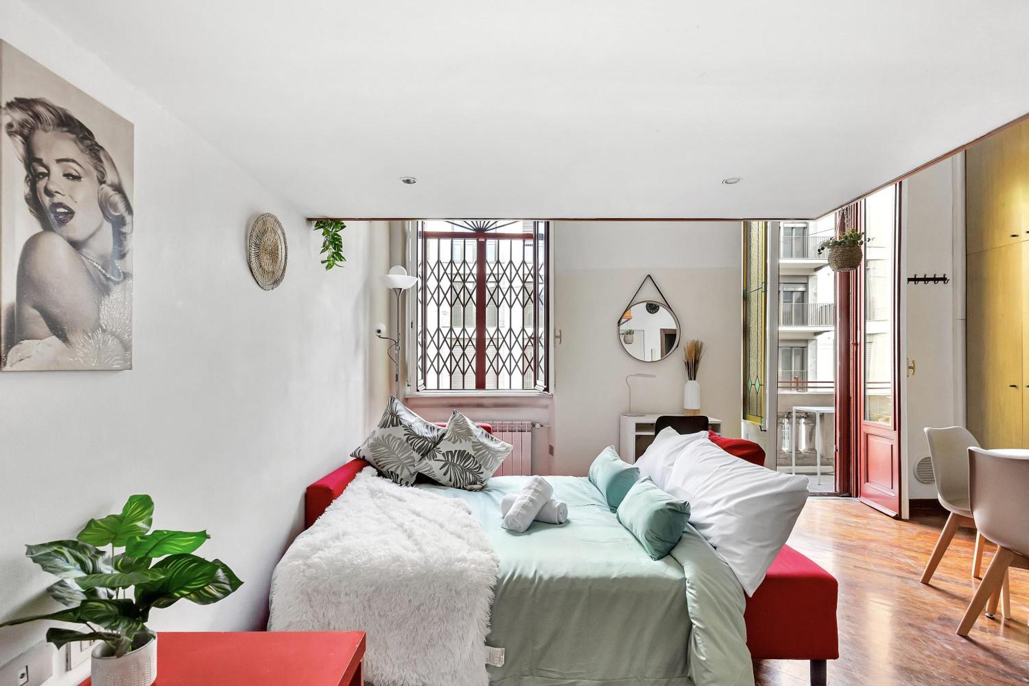 Centro Storicolittle Loft With Balcony Duomo A 10 Miuti