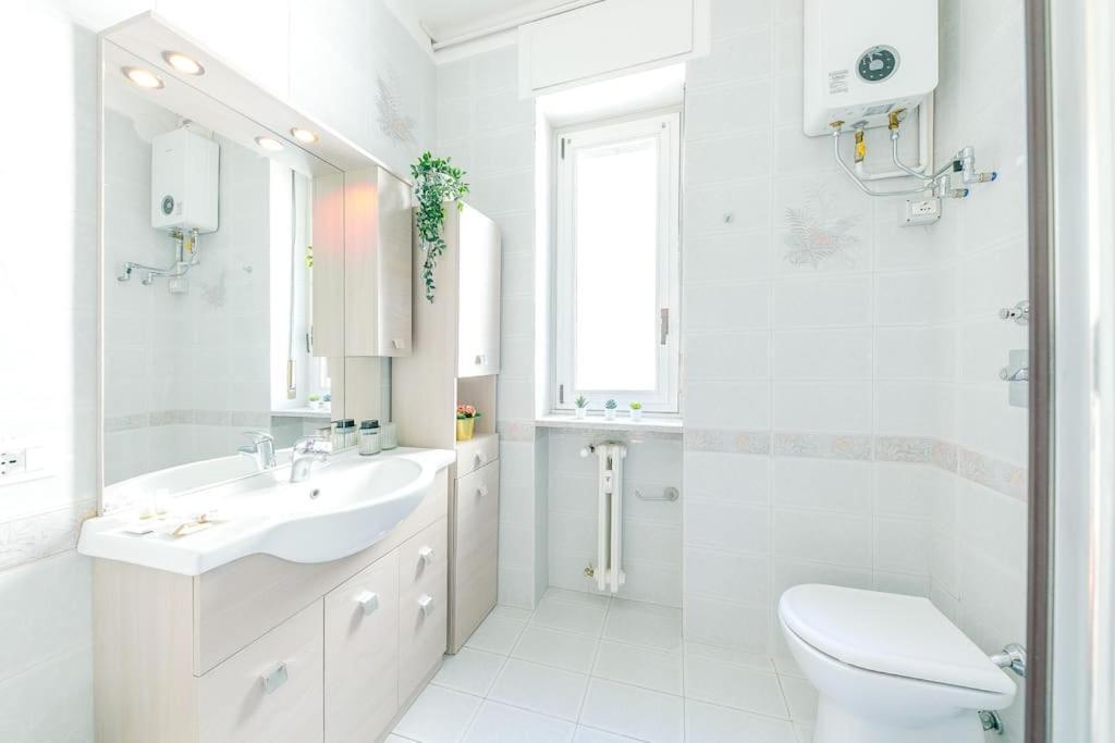 Navigli - Downtown - Duomo Spacious Two Bedroom - Close To Metro - Ac - Wi-fi Appartamento