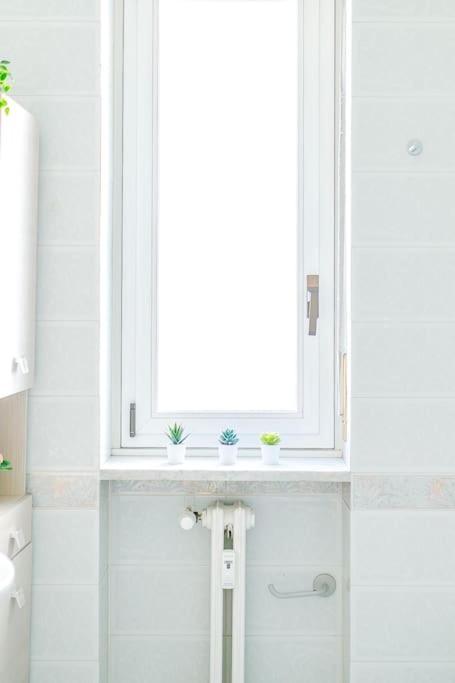 Navigli - Downtown - Duomo Spacious Two Bedroom - Close To Metro - Ac - Wi-fi * Milano