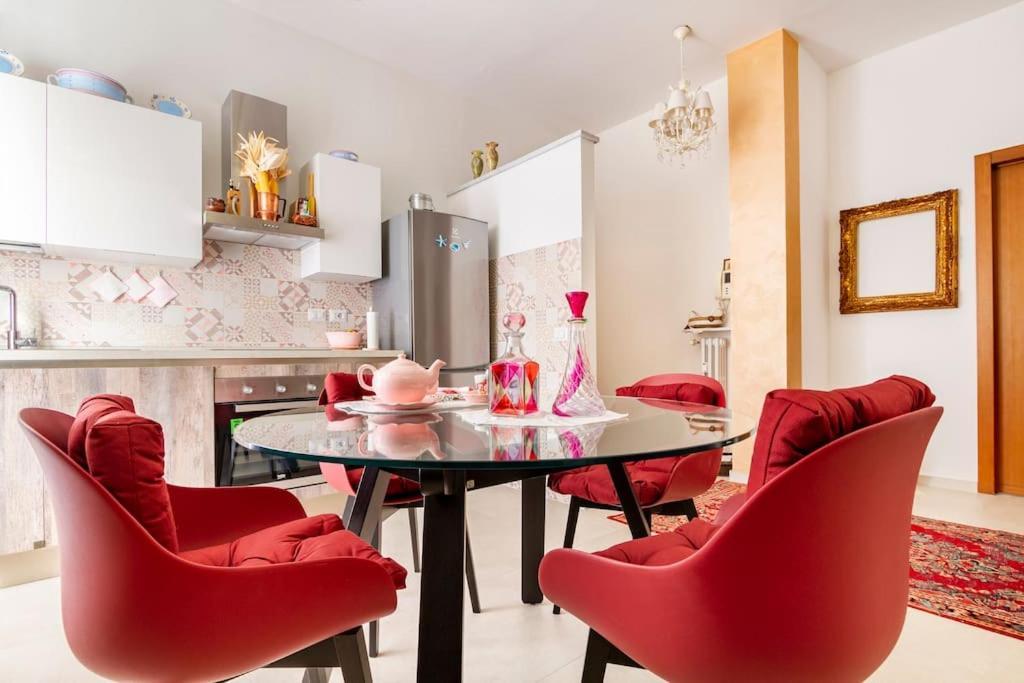 Elegante E Tranquillo Appartamento