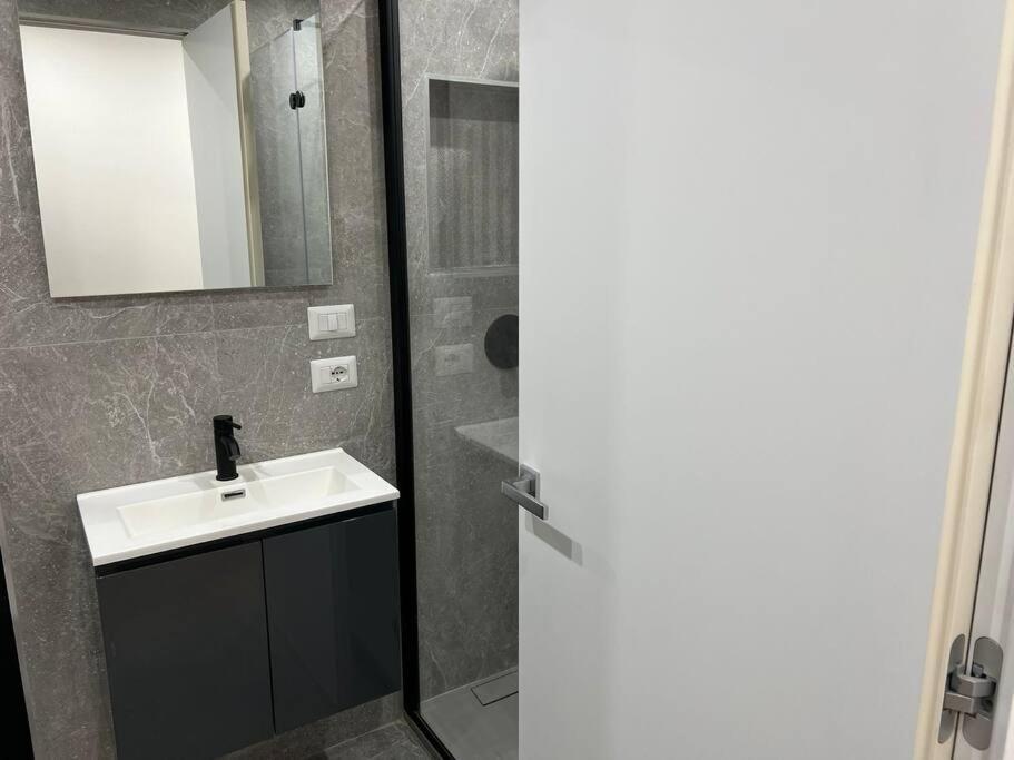 Apartment Fiera - Citylife Luxury Loft Near Duomo