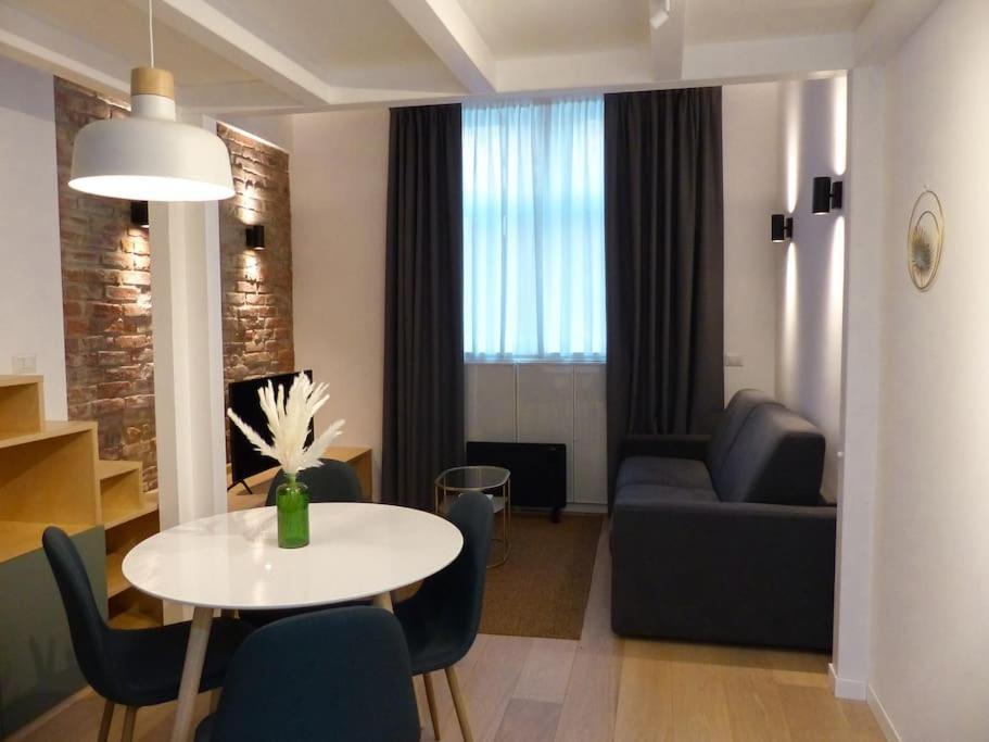 Fiera - Citylife Luxury Loft Near Duomo Apartment