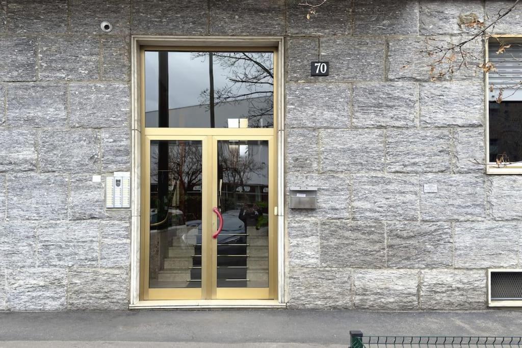 10 Min To Rho Fiera-sansiro - Wifi - Ac - Netflix Apartment Milan