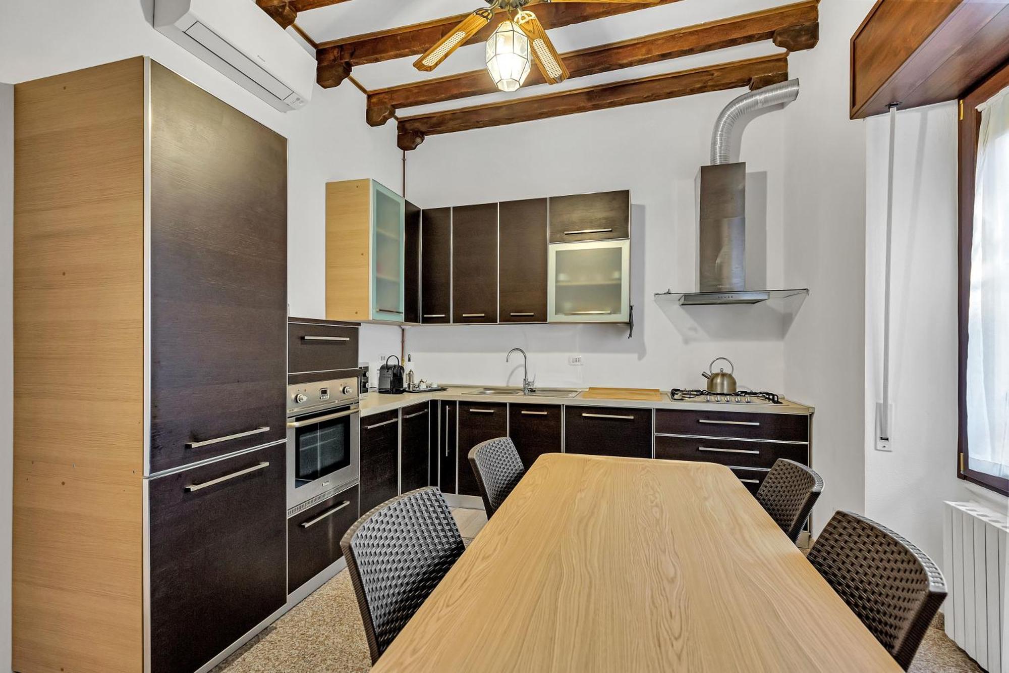 Lejlighed Charming & Bright In The Heart Of - Balcony *