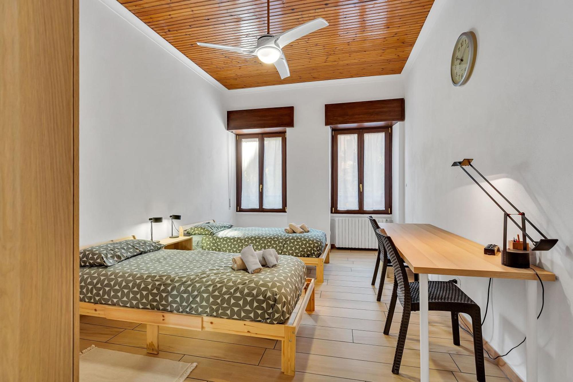 Charming & Bright In The Heart Of - Balcony Milano