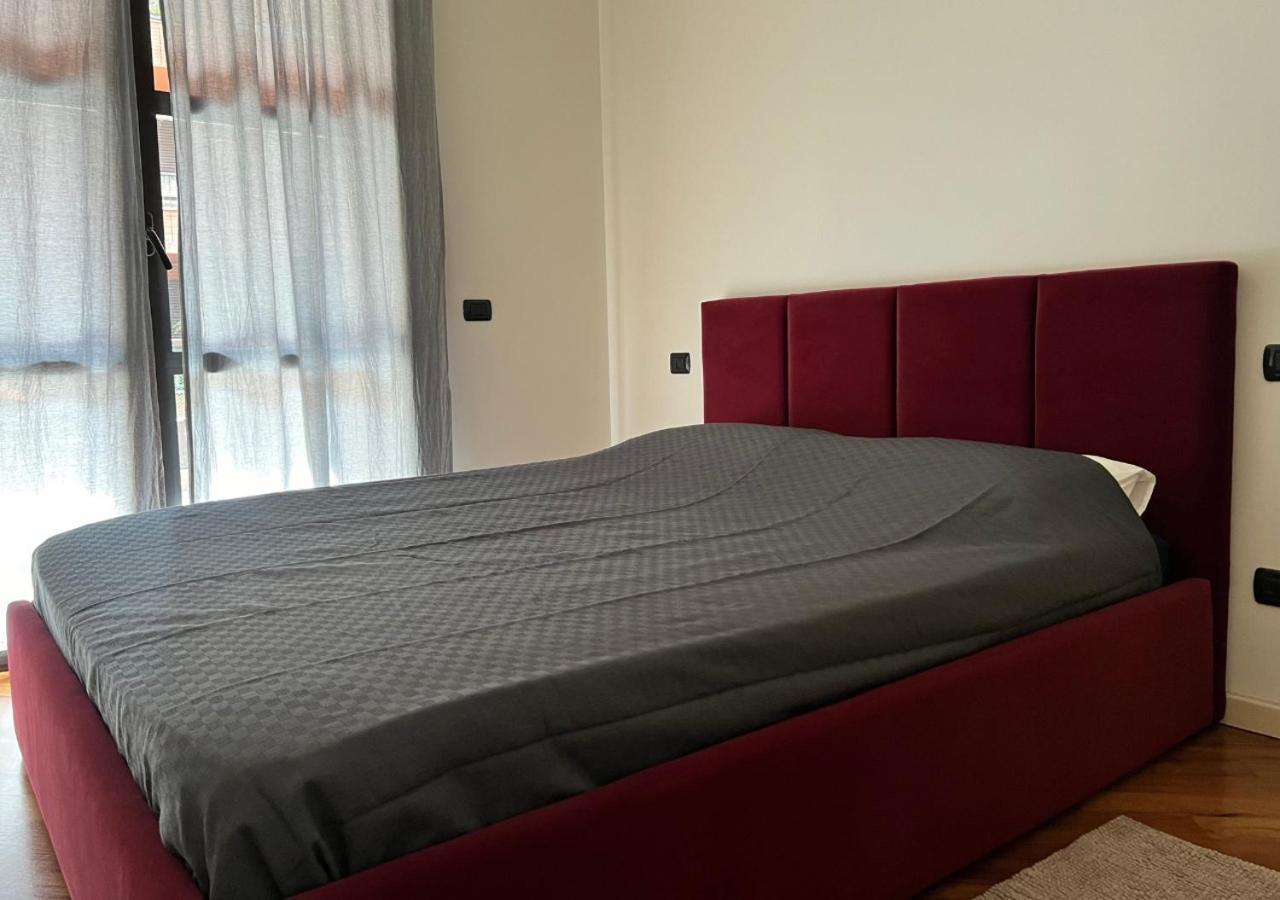 La Casa Di Charlie - Stazione * Milano
