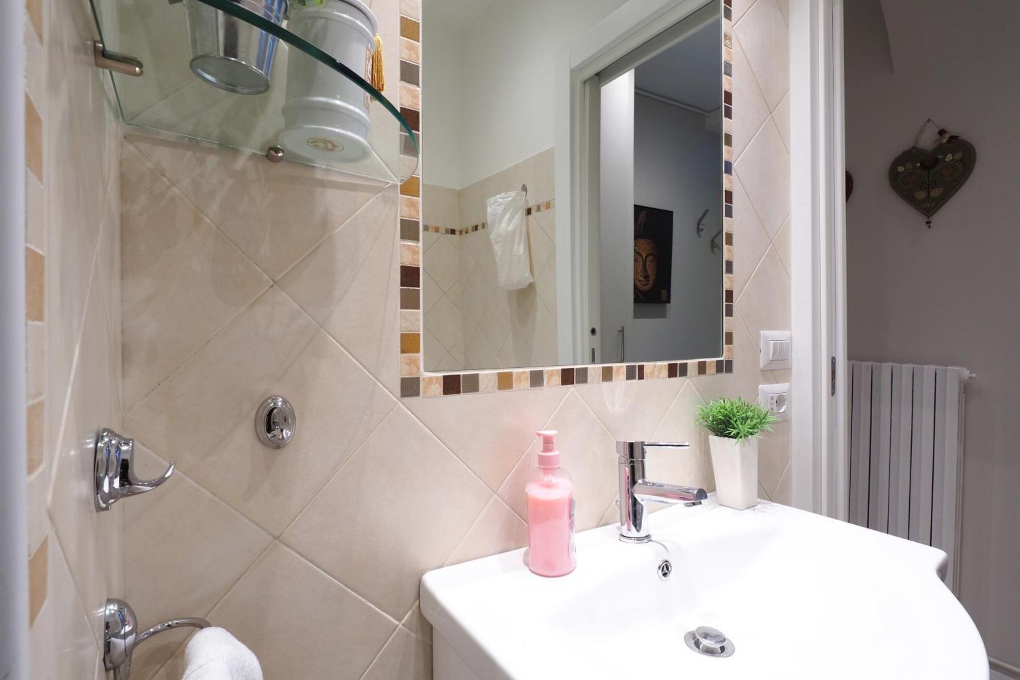 Apartment Delizioso Tra Navigli E Mm Sant'agostino *