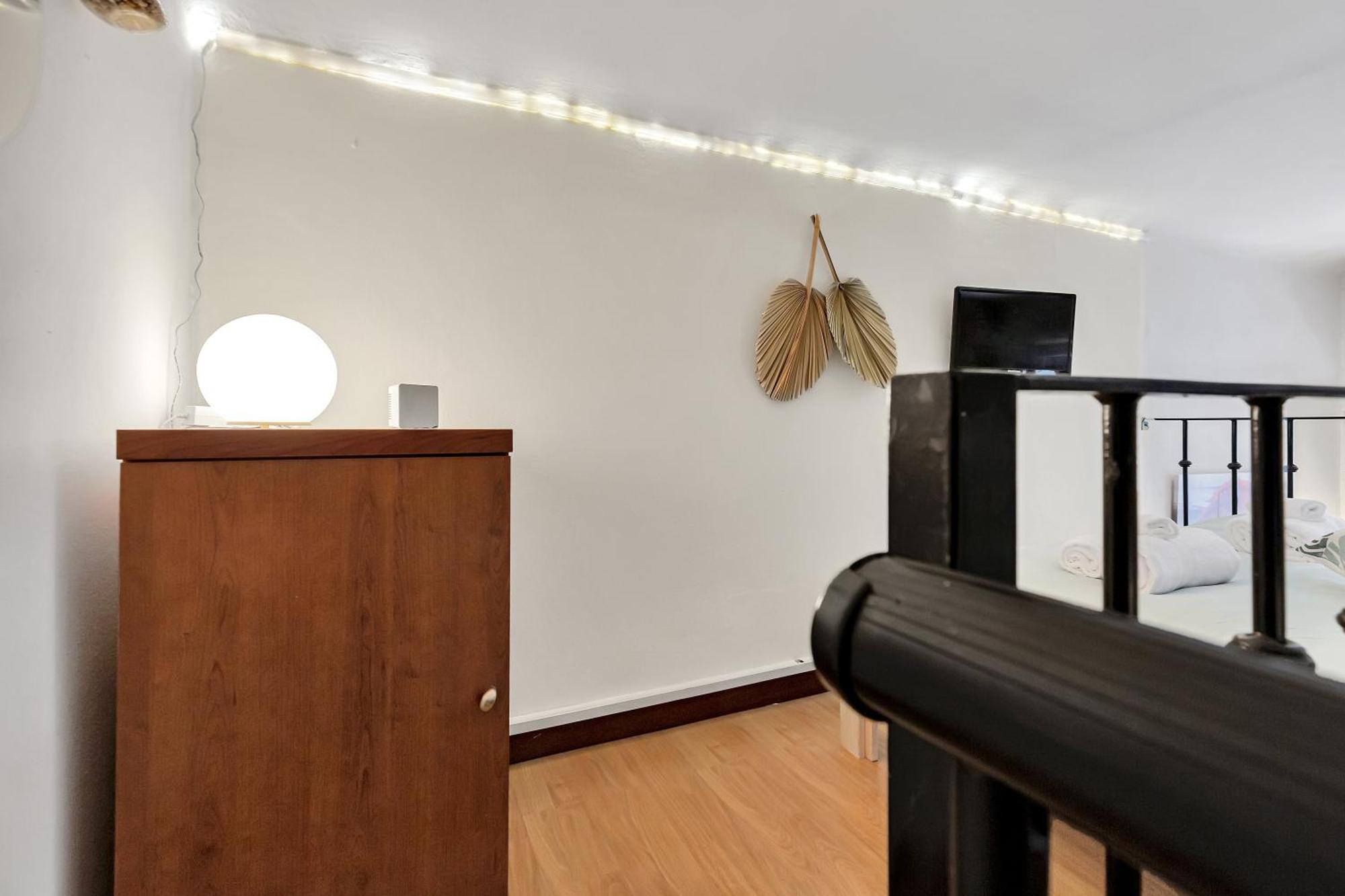 Centro Storicolittle Loft With Balcony Duomo A 10 Miuti Appartamento Milano