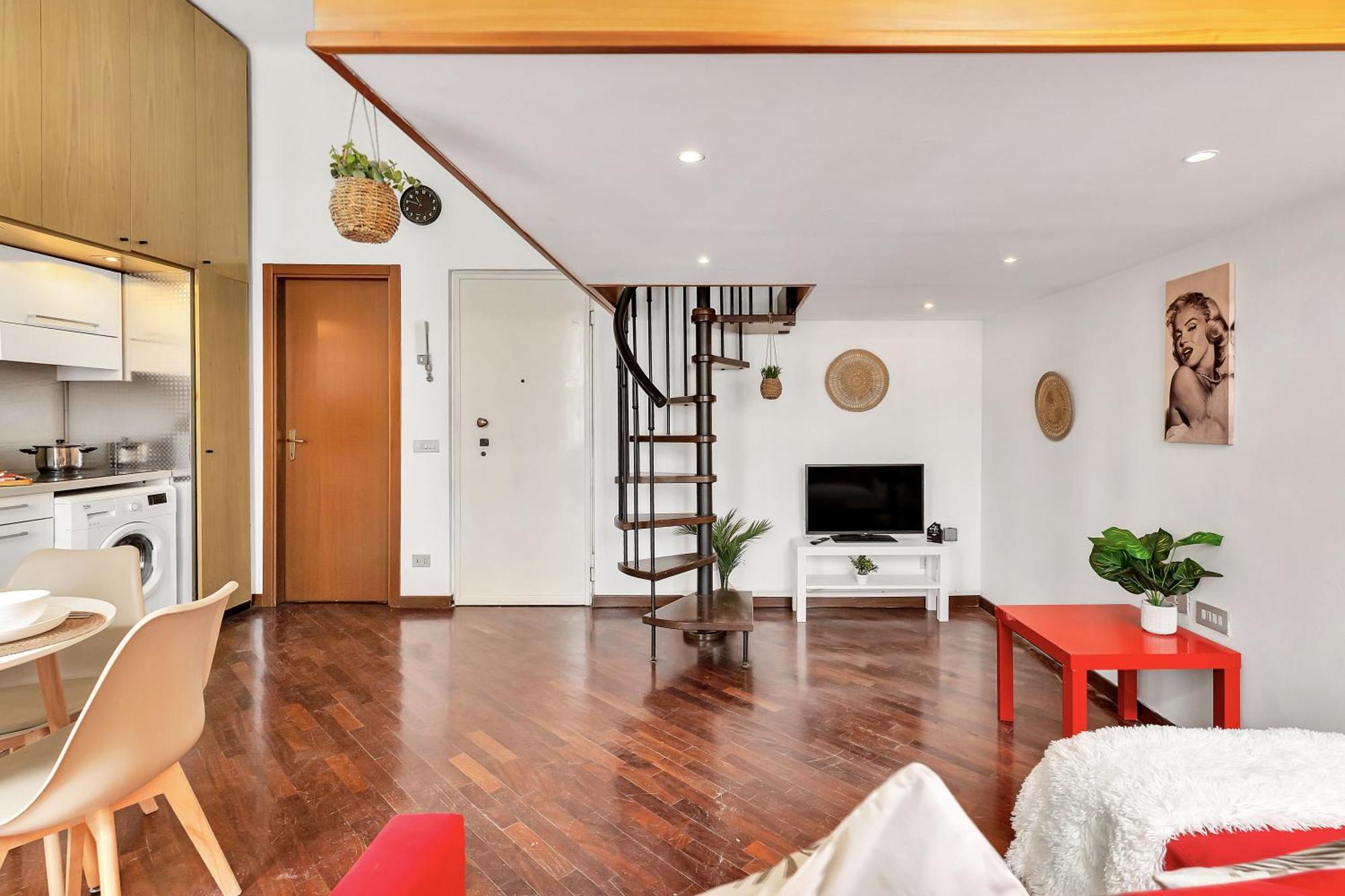 Centro Storicolittle Loft With Balcony Duomo A 10 Miuti