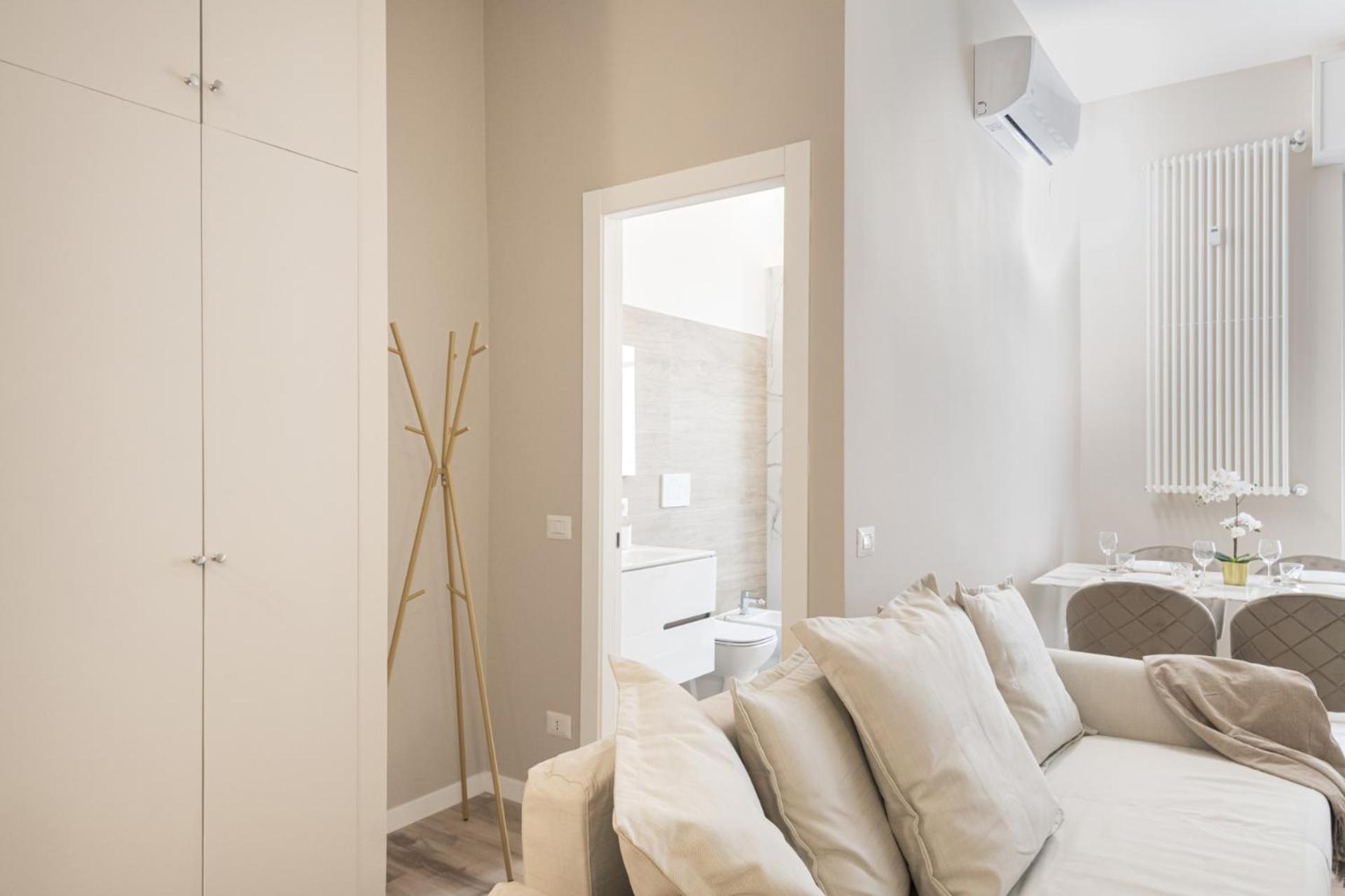 Easylife - Golden Milano