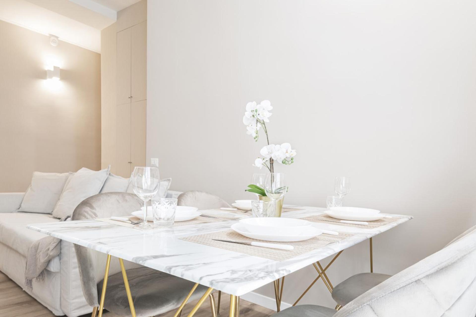 Easylife - Golden * Milano