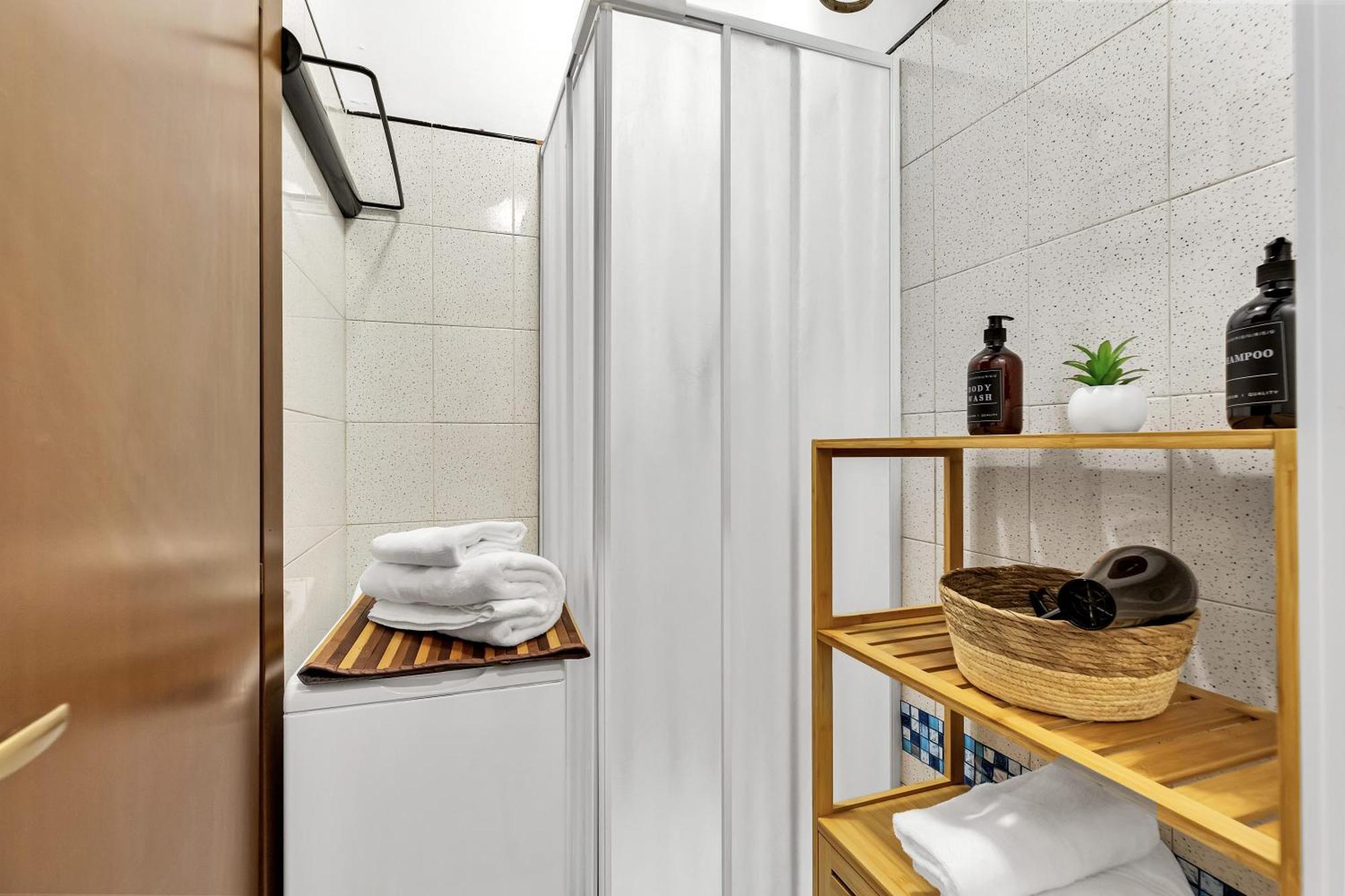 Lejlighed Porta Venezia-buenos Aires Chalet House In Shopping District Free Wifi Netflix Milano