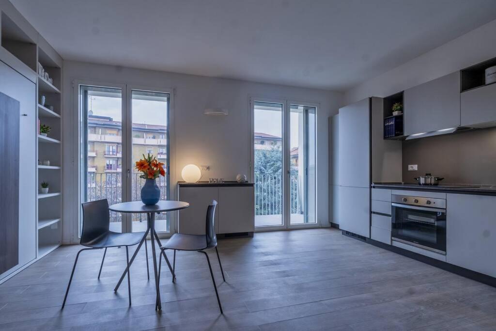 Duomo Space Free Parking - Private Gym- Metro Lejlighed
