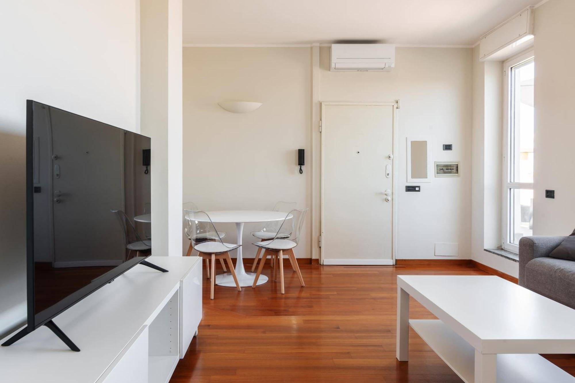 Easyhomes - Navigli Terrace Milano
