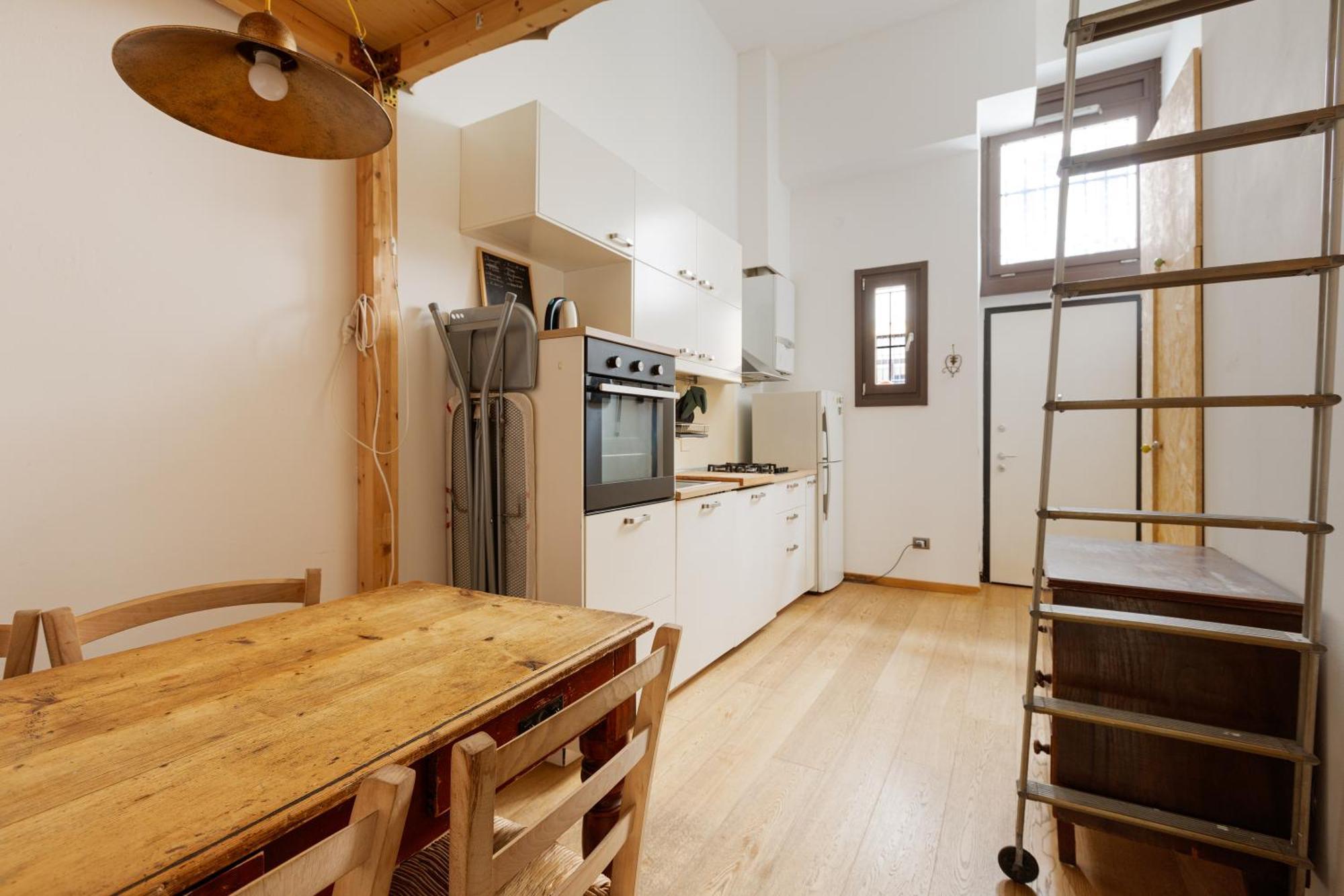 On 2 Levels Milan-crocetta M3! * Milano