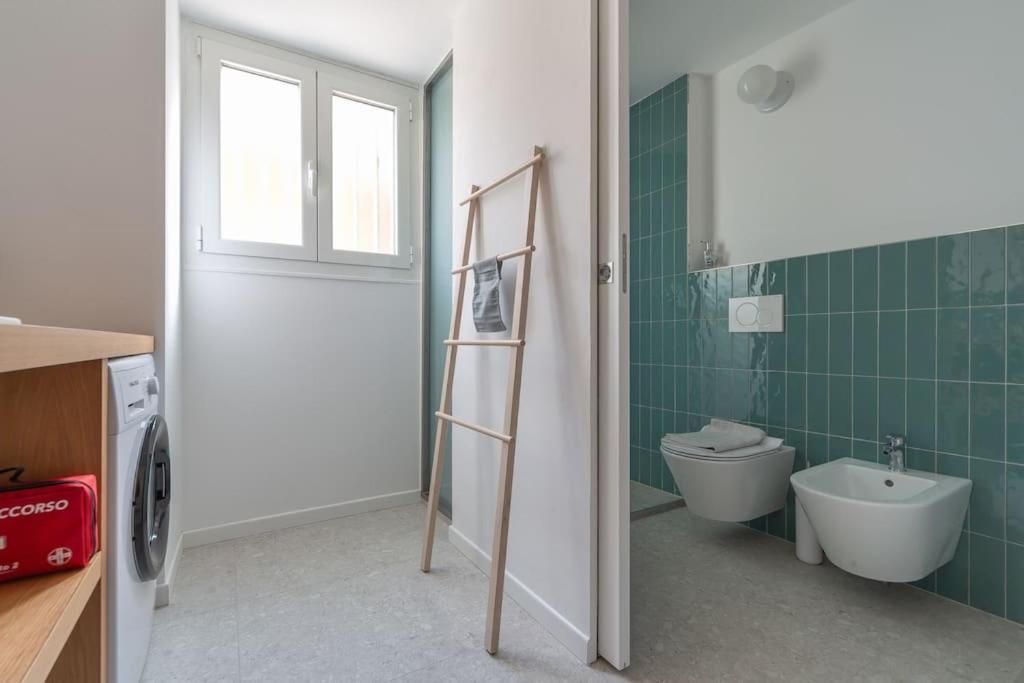 Loft-hosted By Sweetstay Leilighet Milano