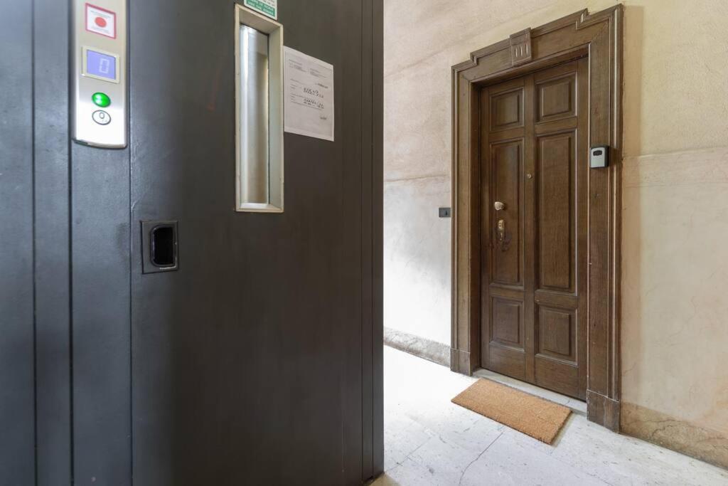 Loft-hosted By Sweetstay