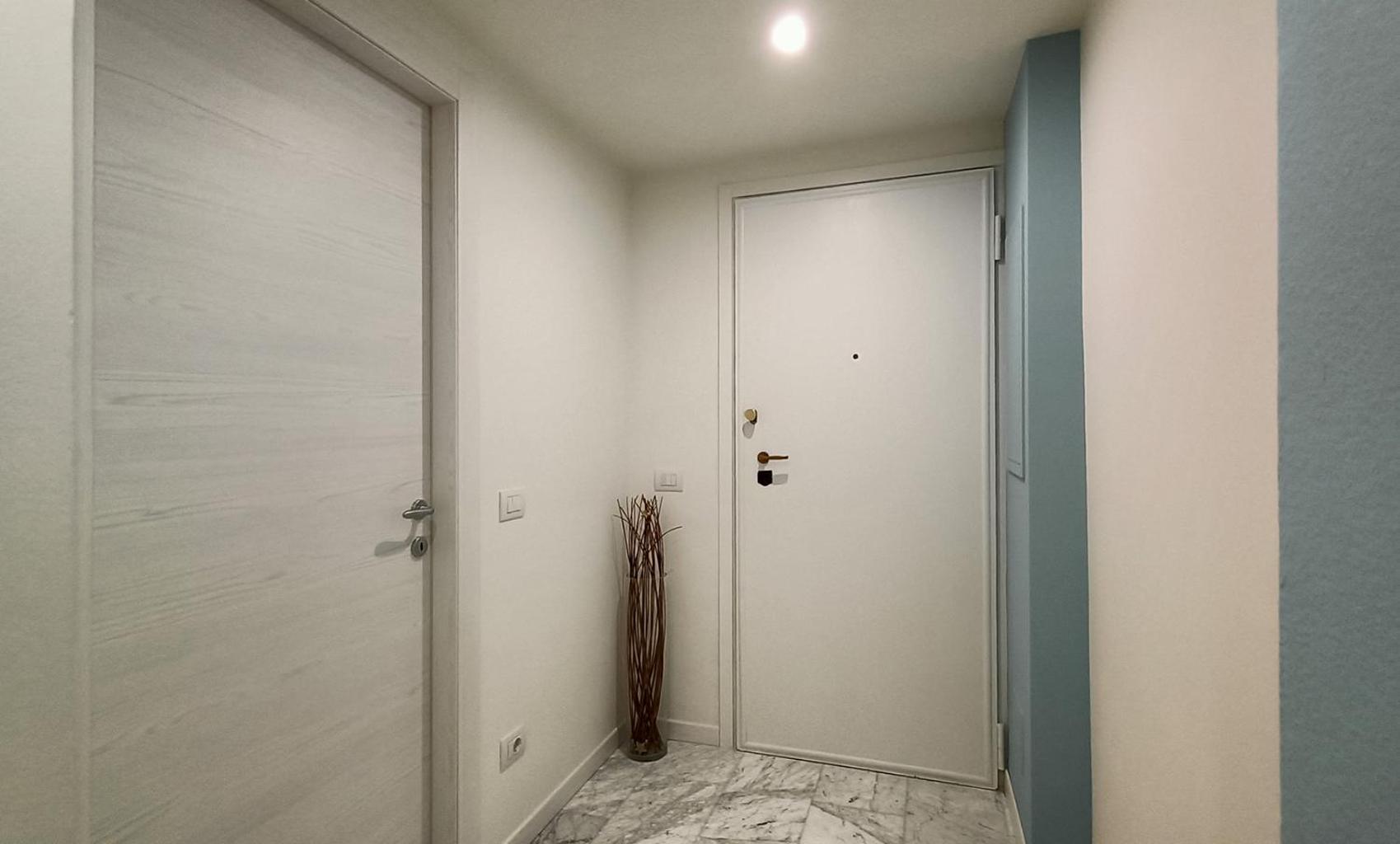 Sahi - Via Dei Ciclamini Mm1 Primaticcio, Stadio San Siro, Ospedale San Carlo Appartement