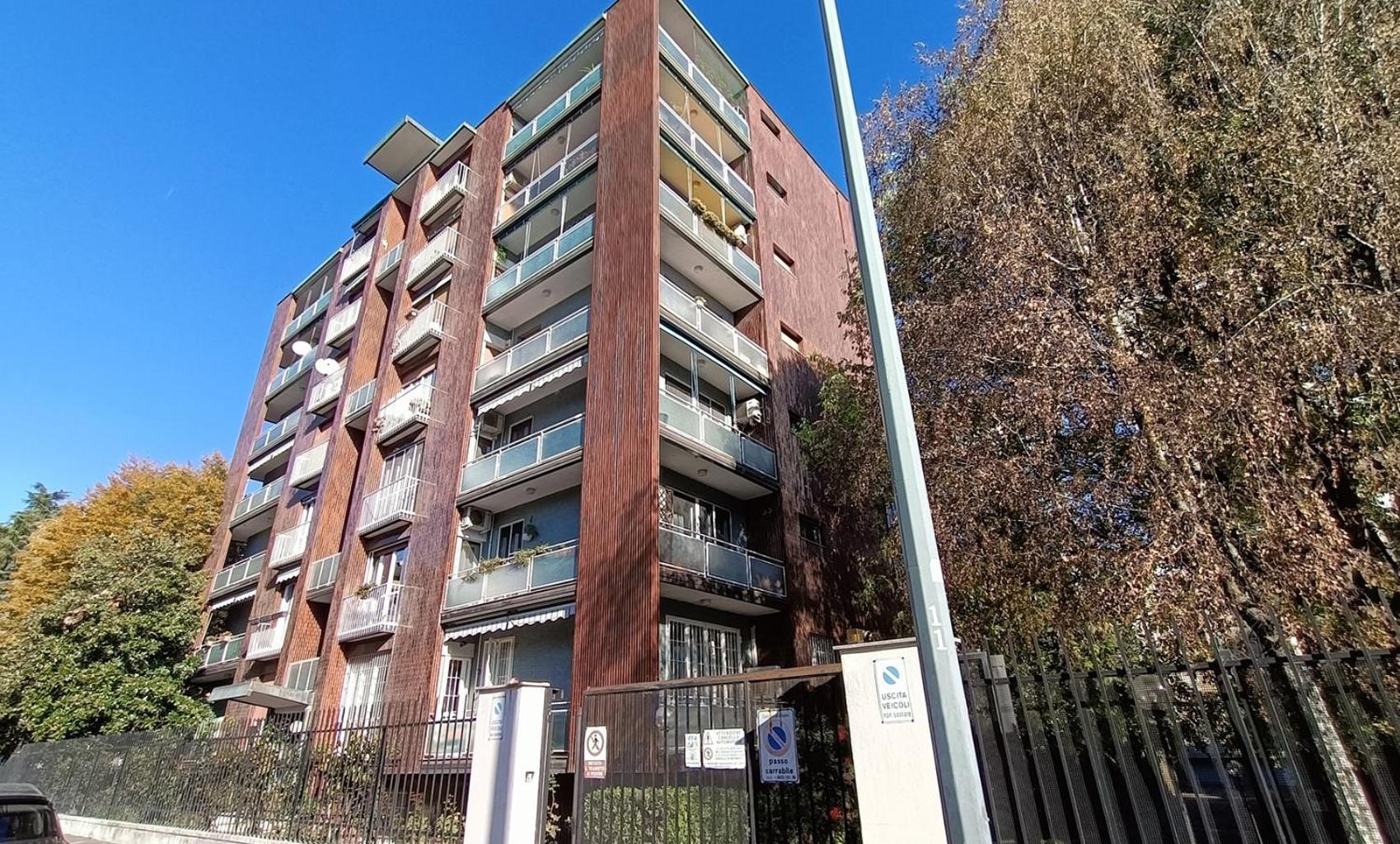 Sahi - Via Dei Ciclamini Mm1 Primaticcio, Stadio San Siro, Ospedale San Carlo Appartement Milaan