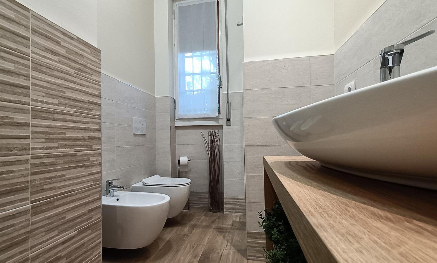 Sahi - Via Dei Ciclamini Mm1 Primaticcio, Stadio San Siro, Ospedale San Carlo Appartement Milaan