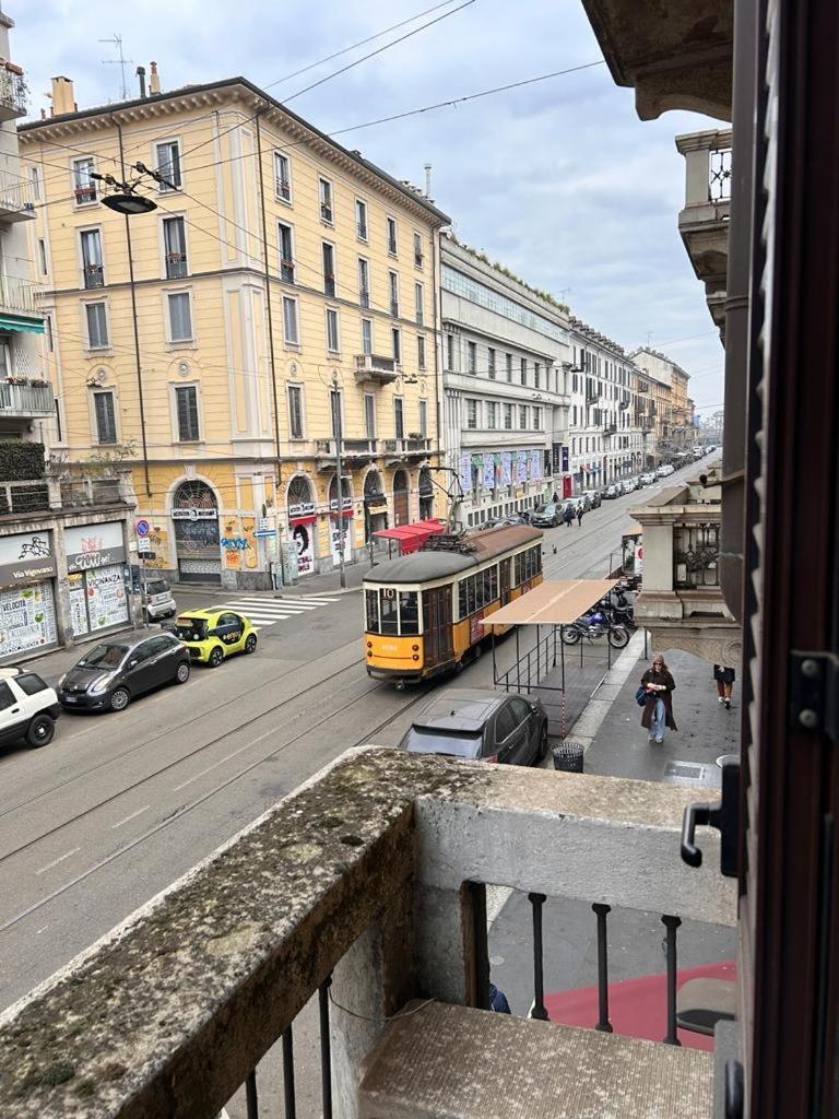 Flat In Central Navigli * Milan