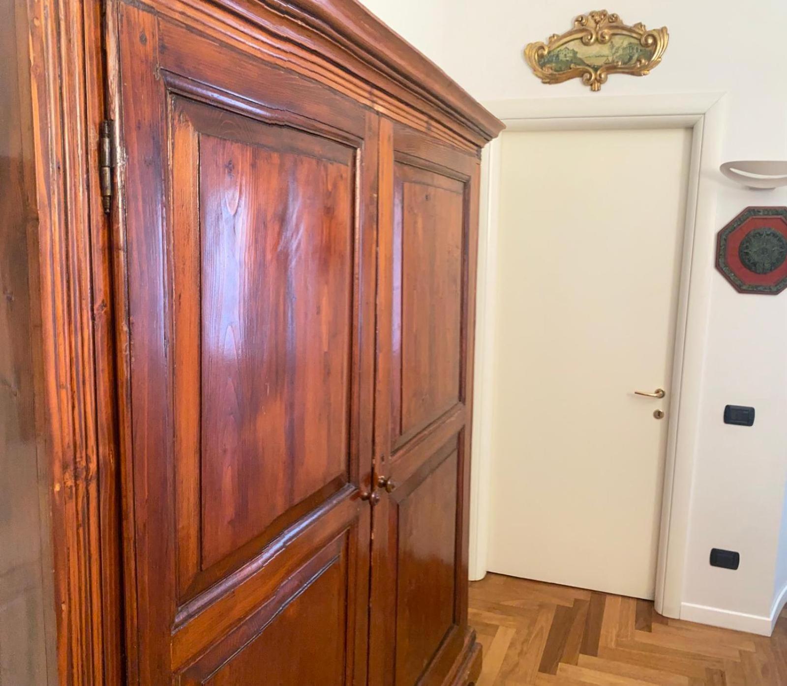 Apartment Lagrange