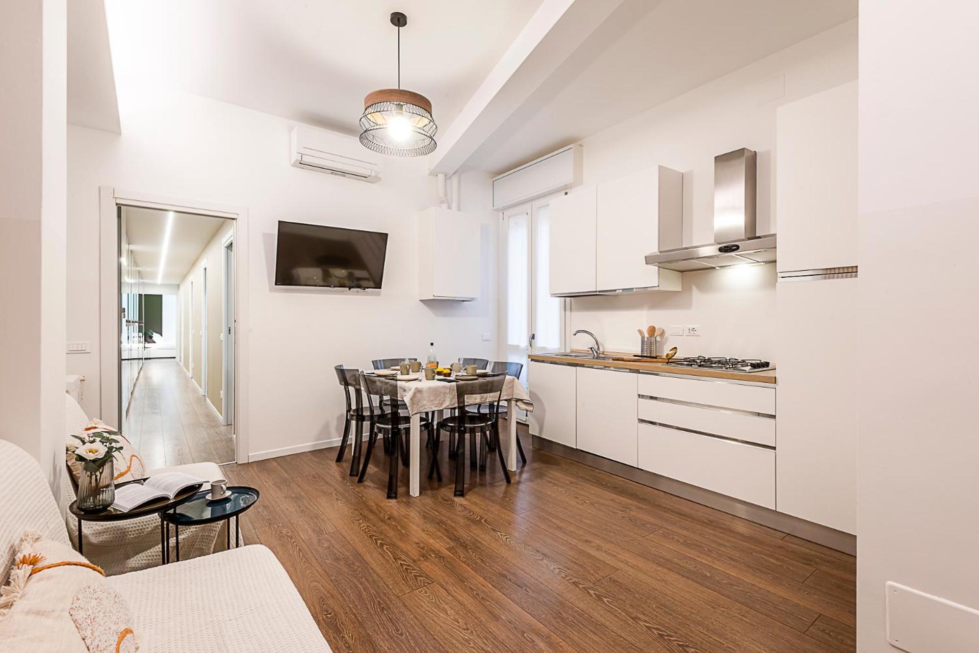 Stayeasy Petrella21 - 4 Bedrooms, 3 Baths - Station * Milano
