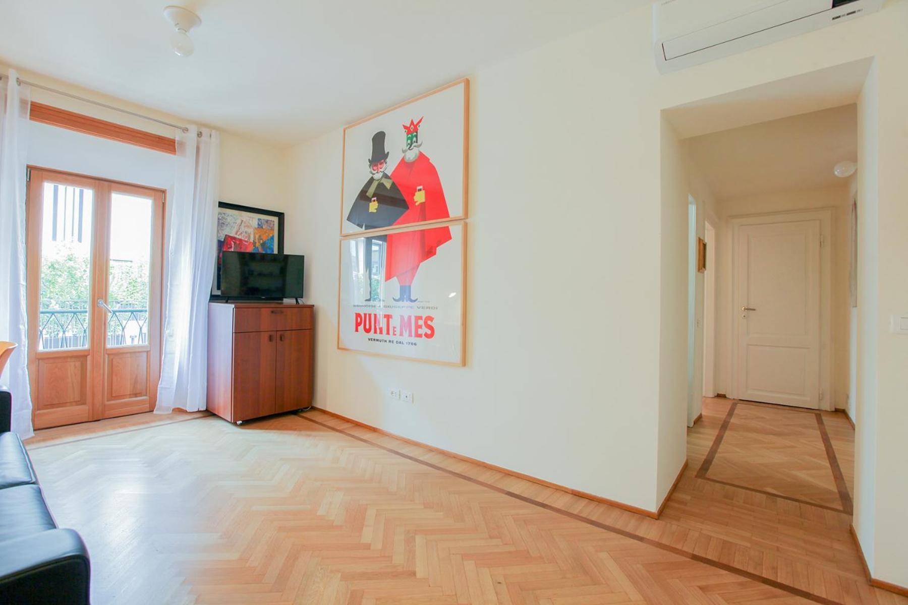 Romantic Spiga Apartment