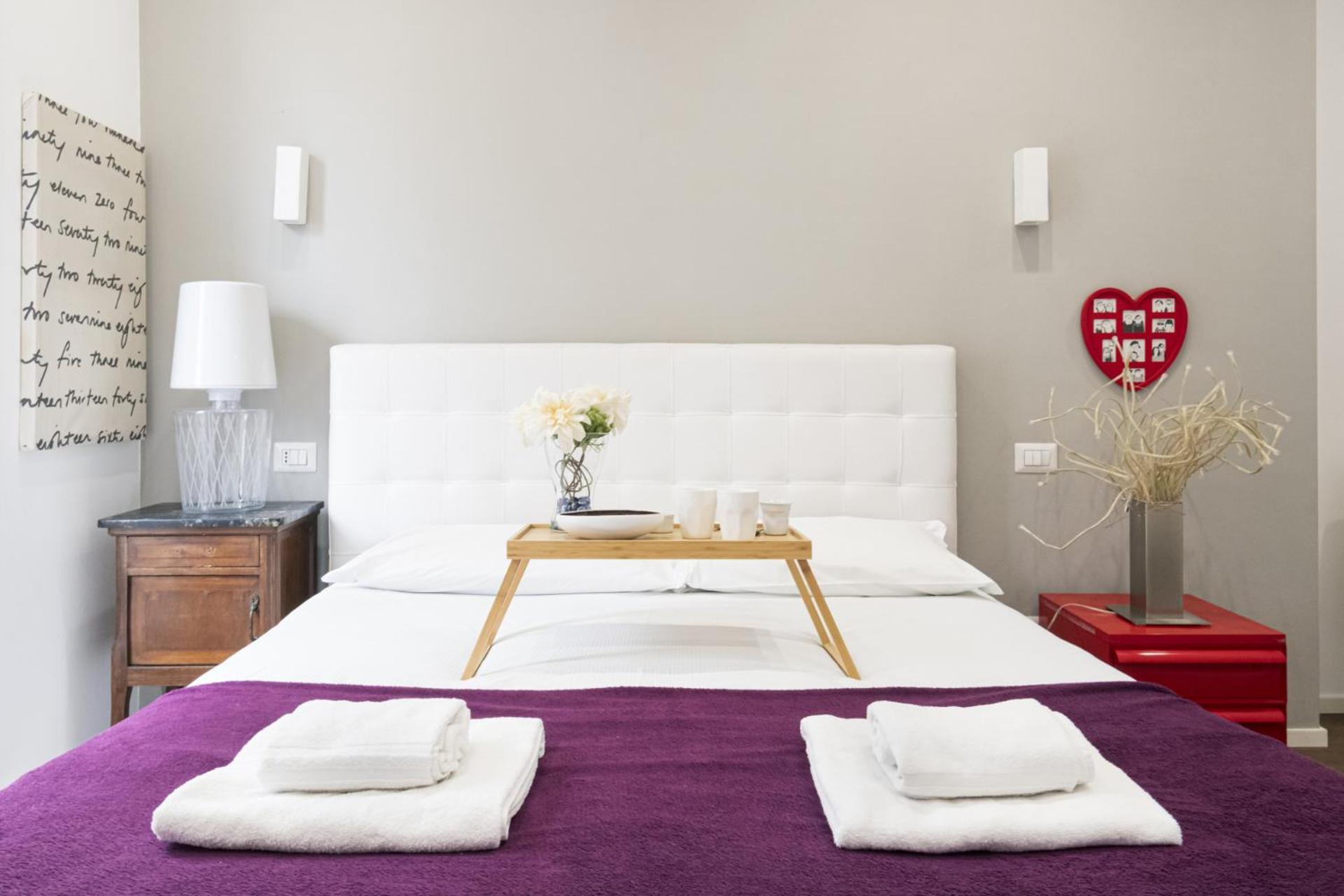 Easylife - Moderno E Chic Con Led Atmosferici Appartamento *