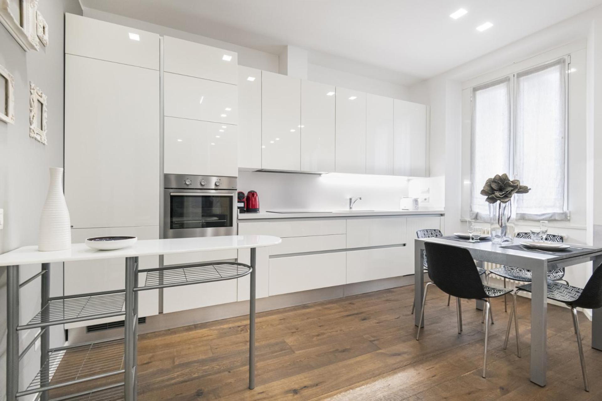 Appartamento Easylife - Moderno E Chic Con Led Atmosferici Milano