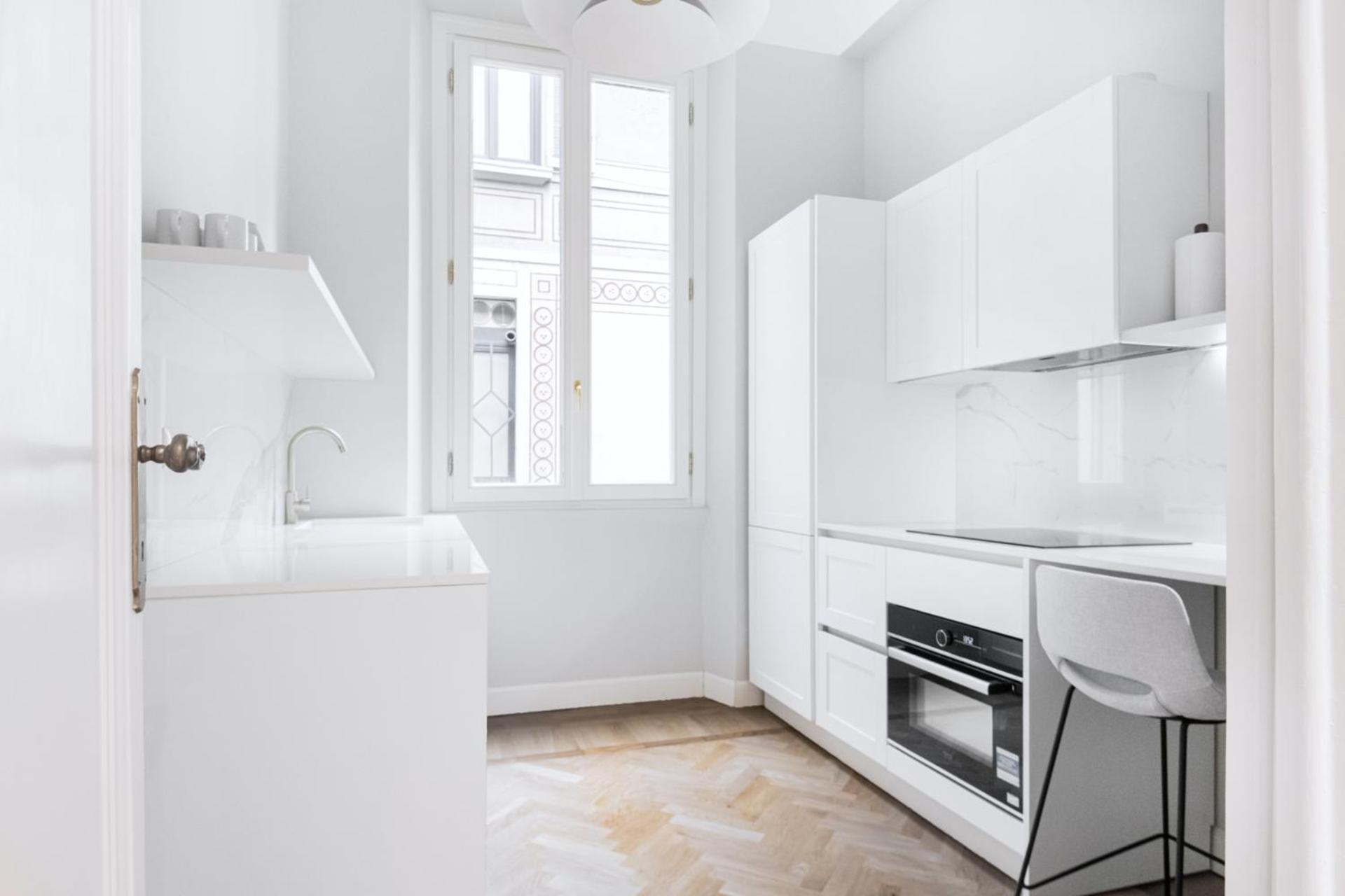 Apartment Easylife - Dimora Con Balcone In Porta Vittoria