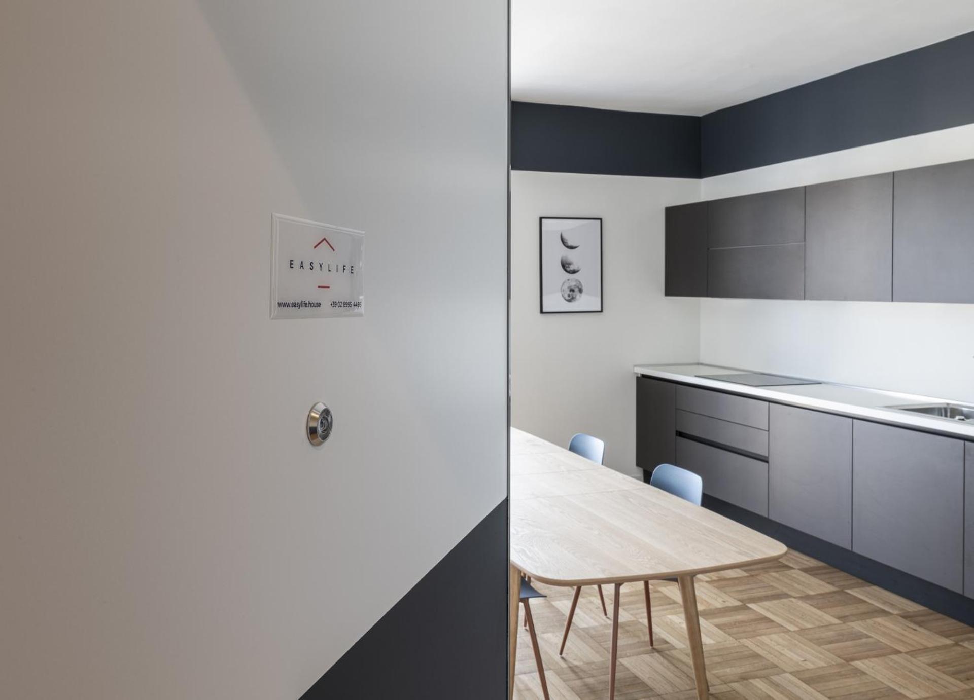 Appartamento Easylife - Splendido Con Balcone Milano