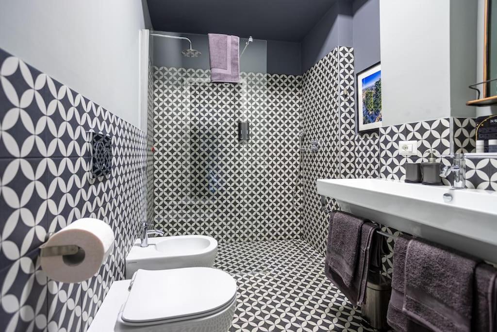 Duomo-porta Venezia Design Loft Grigio 4 Appartamento *