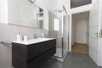 Royal Suites