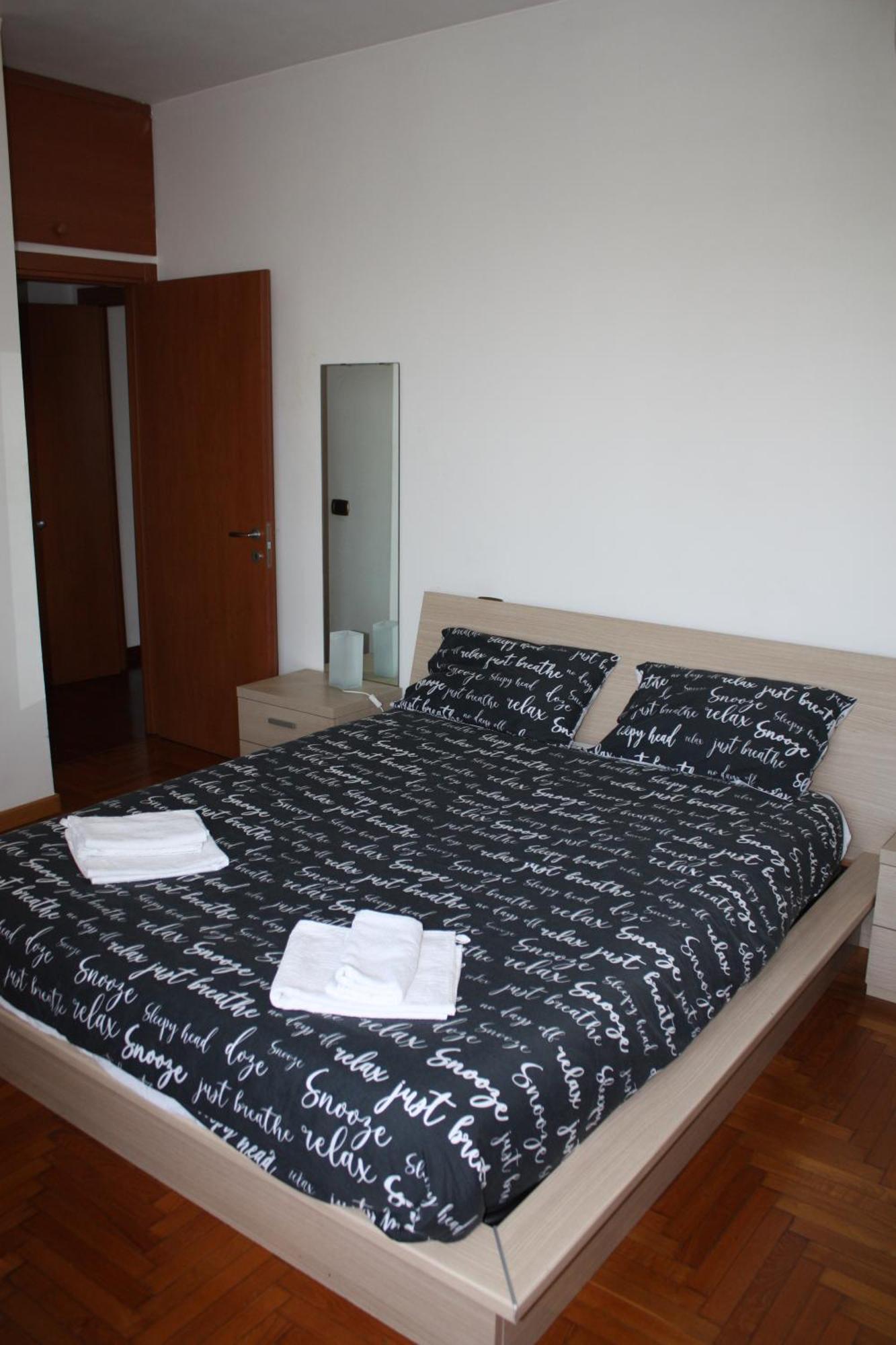Appartamento Elegante Trilocale *