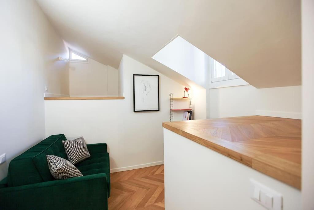 Apartment Monte Napoleone Design Milan