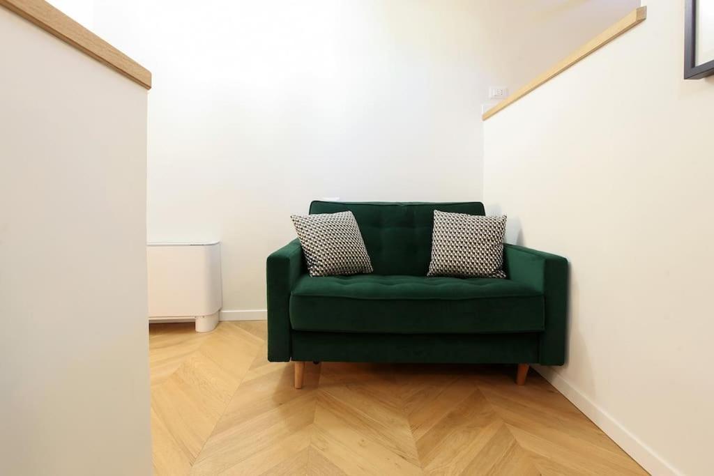 Appartamento Monte Napoleone Design *