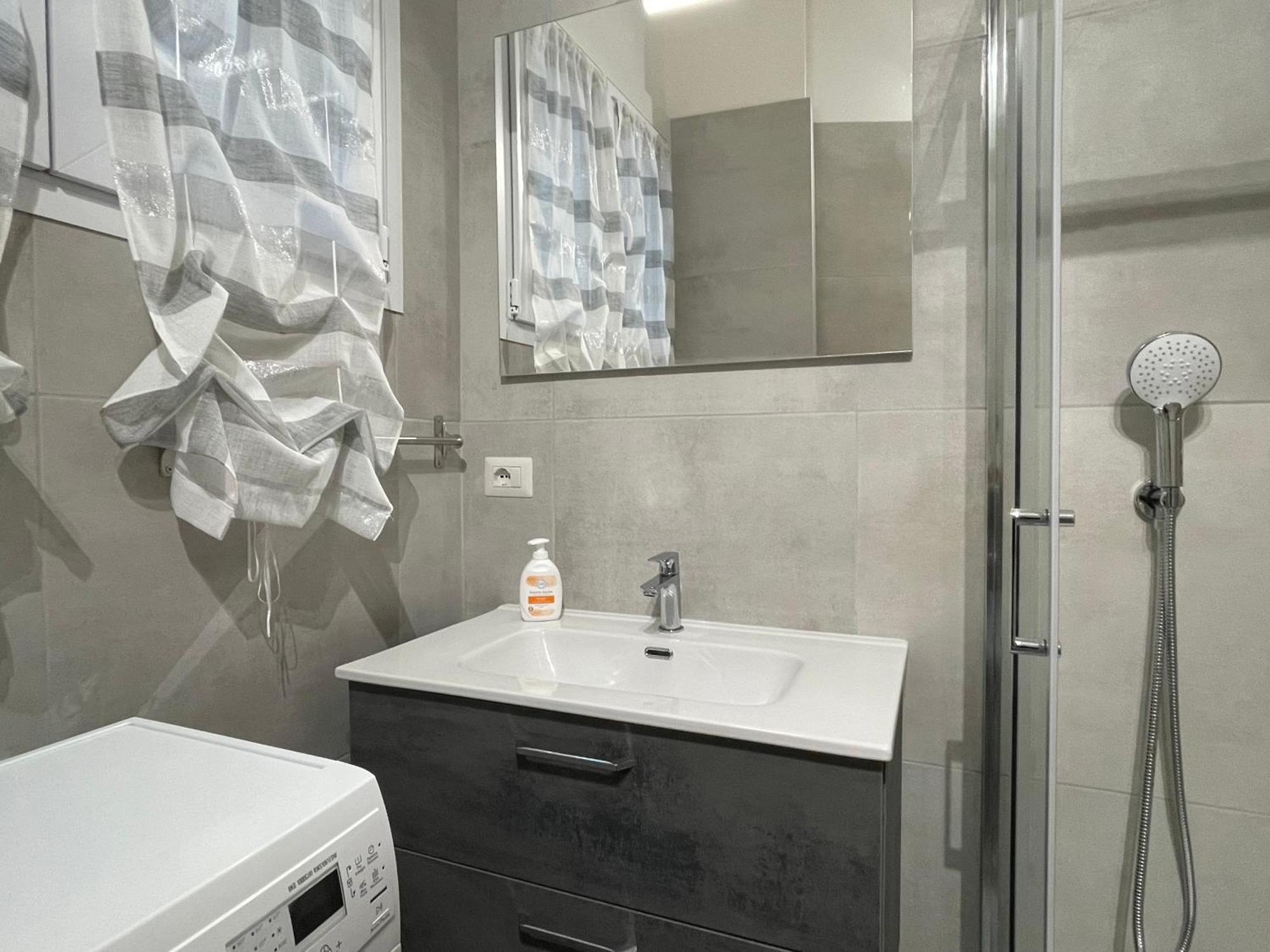 Citylife - Mico - 15 Minuti Dal Duomo Appartement Milaan