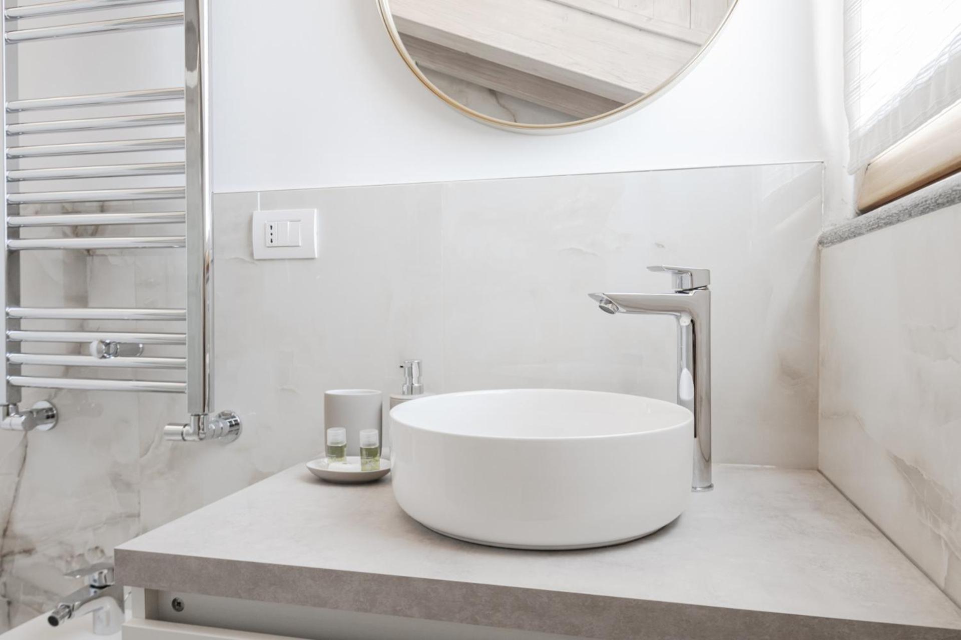 Easylife - Gioiello Con Ampio Balcone Panoramico In Porta Ticinese Appartement *
