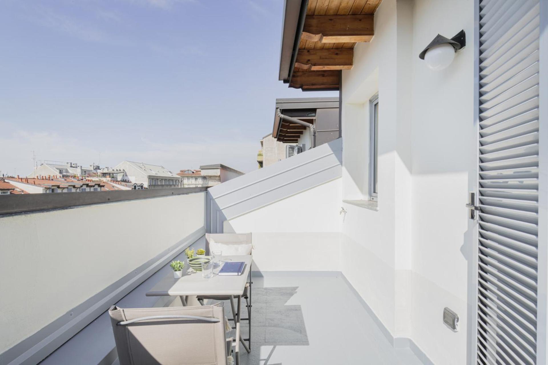 Easylife - Gioiello Con Ampio Balcone Panoramico In Porta Ticinese Appartement *