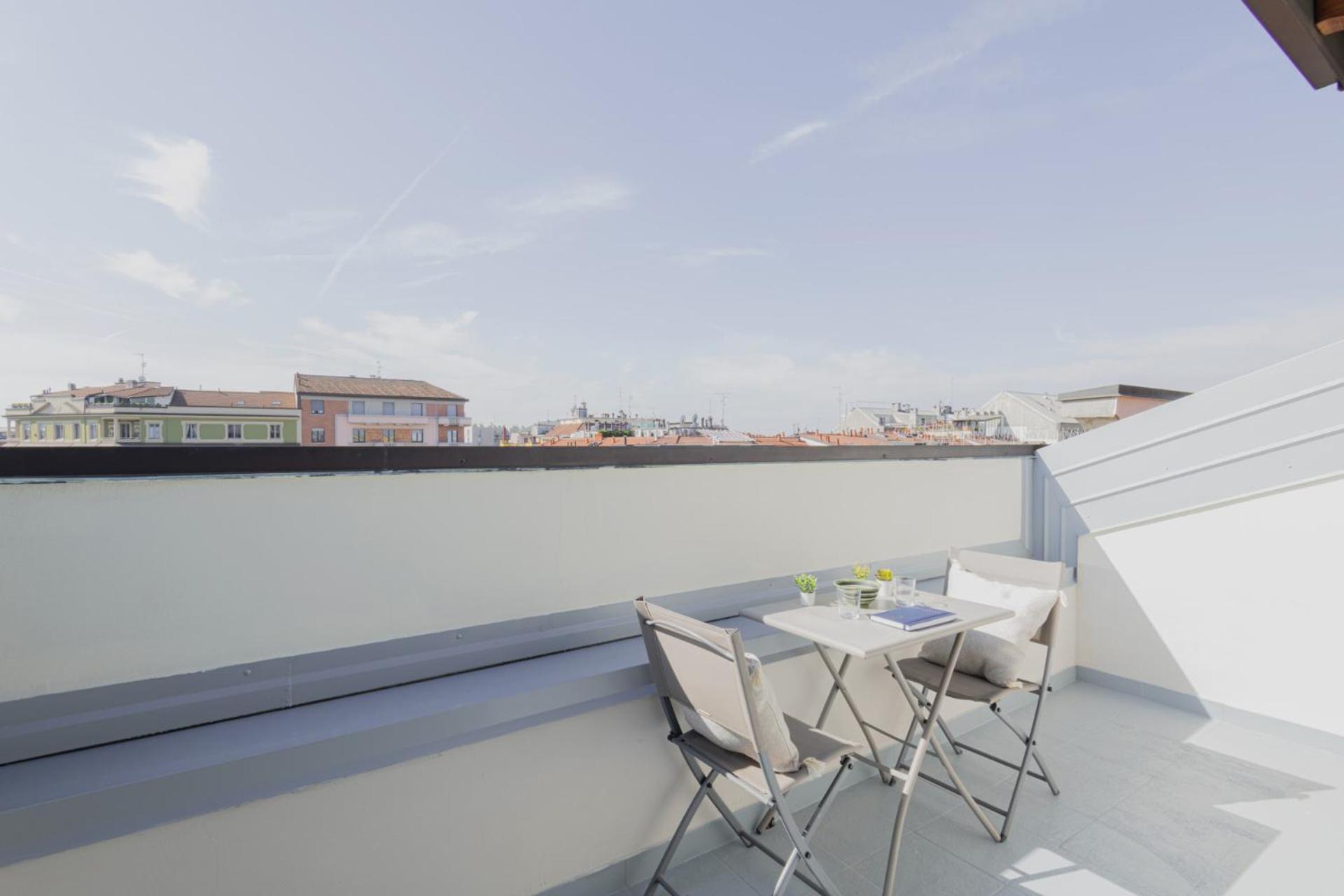 Easylife - Gioiello Con Ampio Balcone Panoramico In Porta Ticinese Appartement Milaan